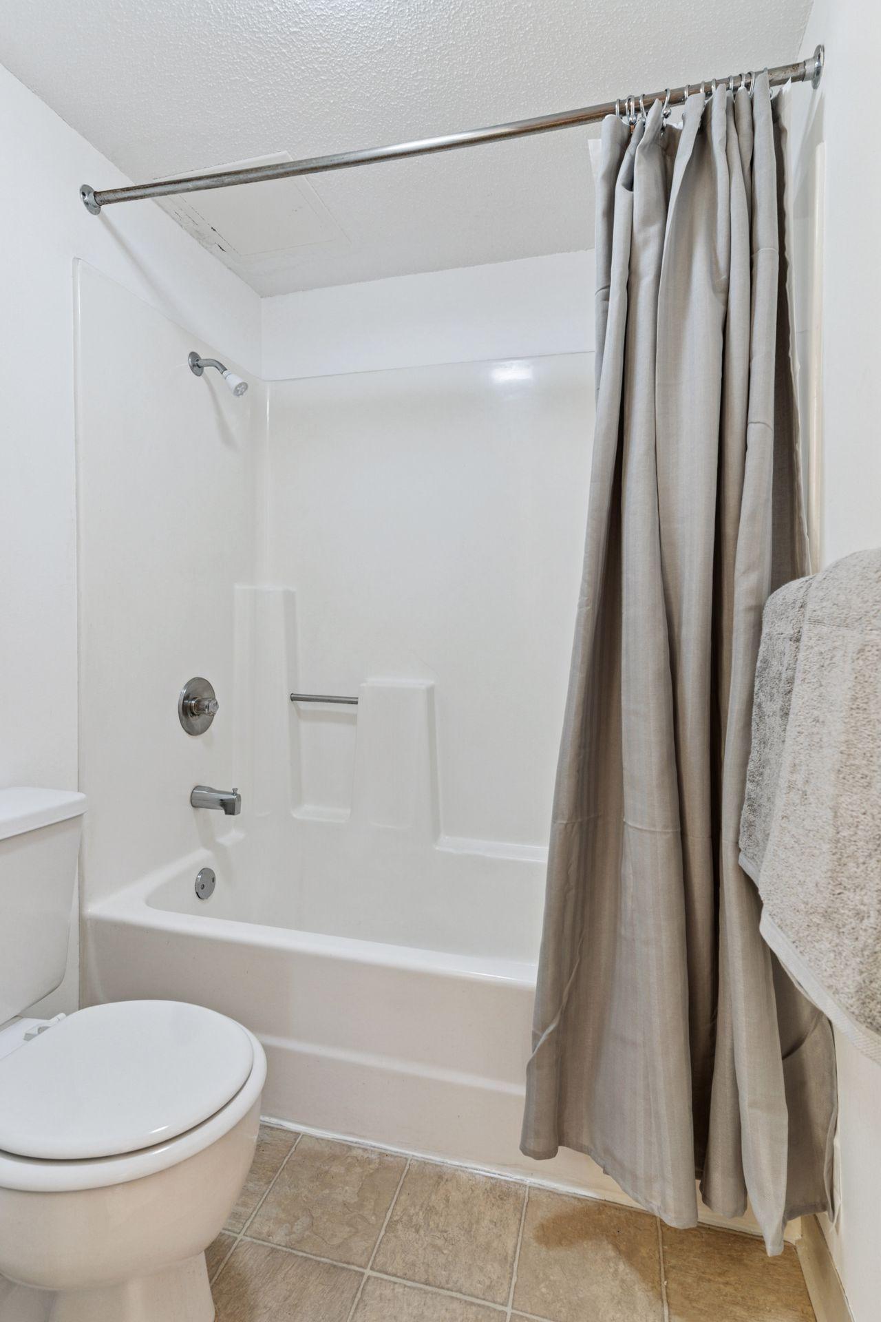 360 Sherman Street Unit: 1607