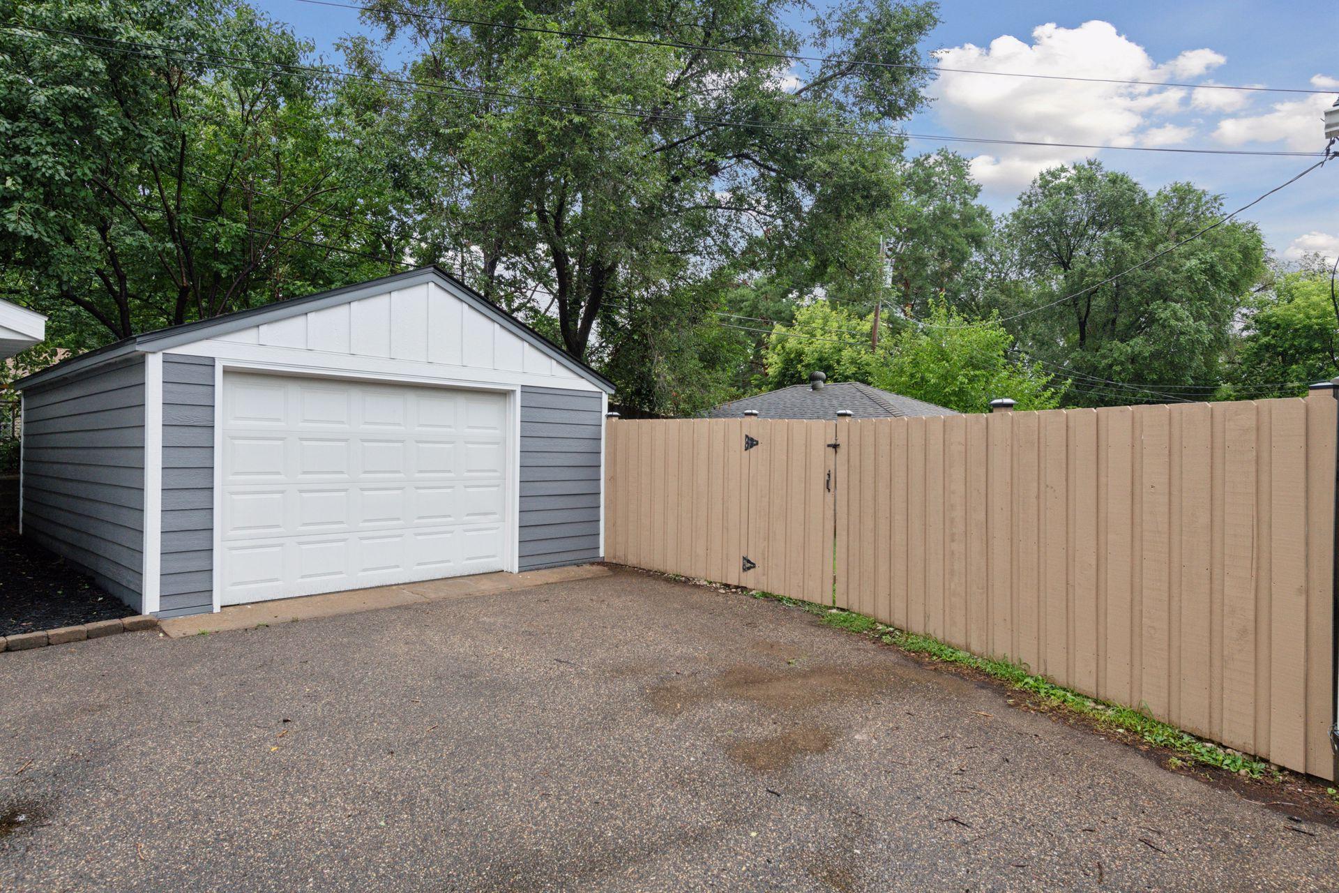 1648 Alabama Avenue S