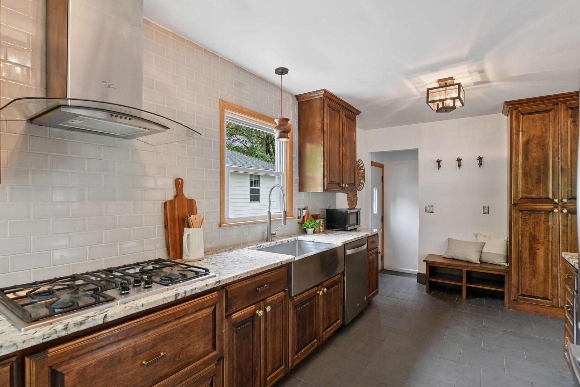 1648 Alabama Avenue S