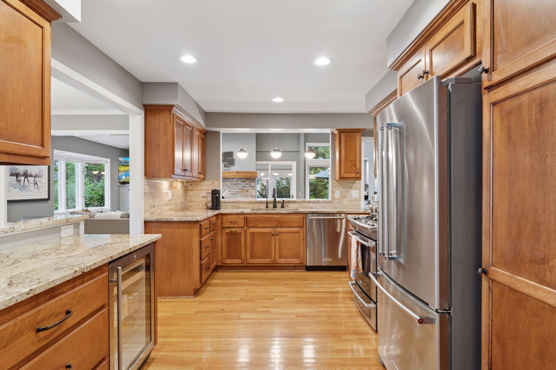 4516 Vandervork Avenue