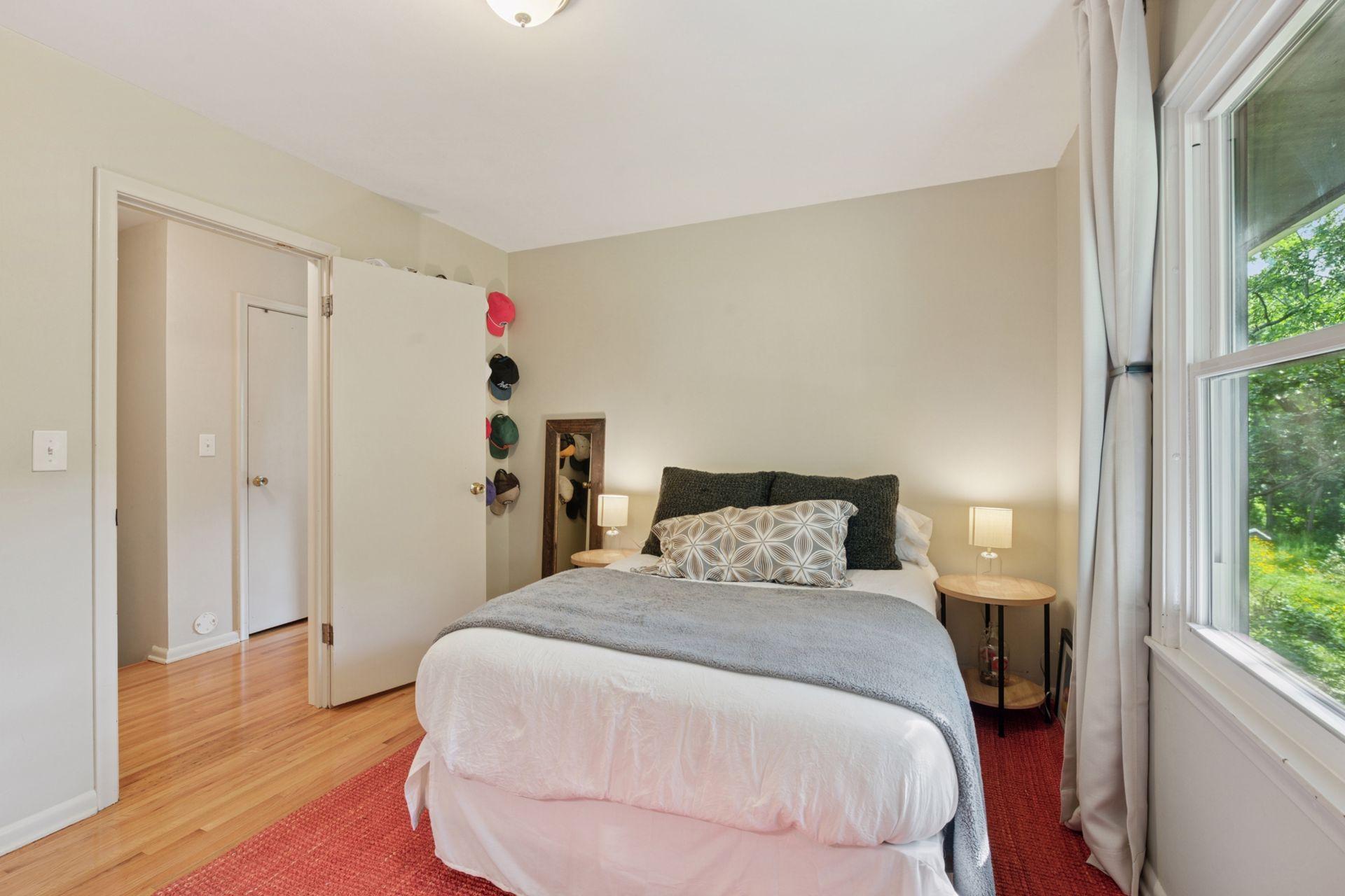 5901 Sunrise Drive