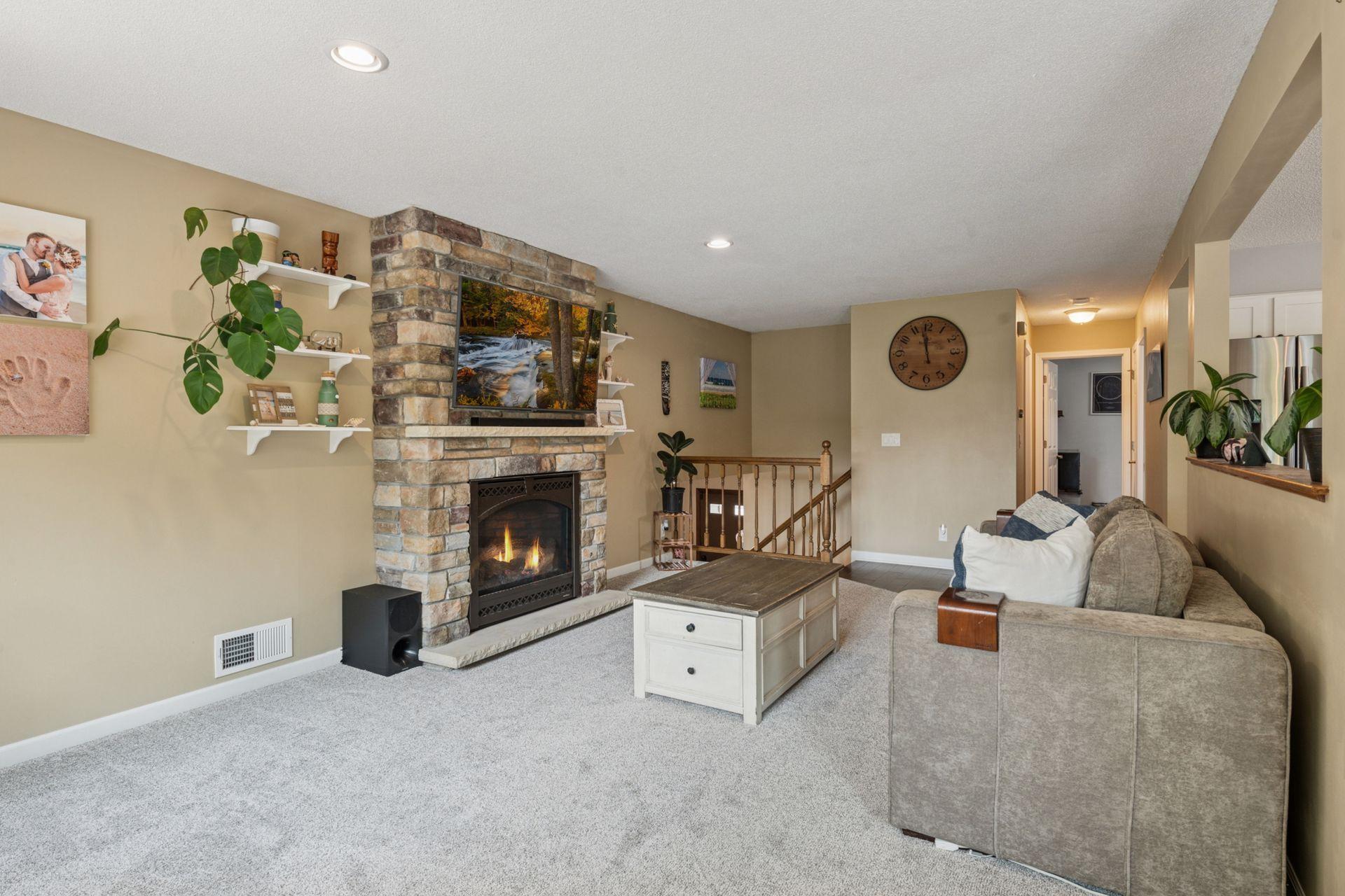 7417 W 100th Street