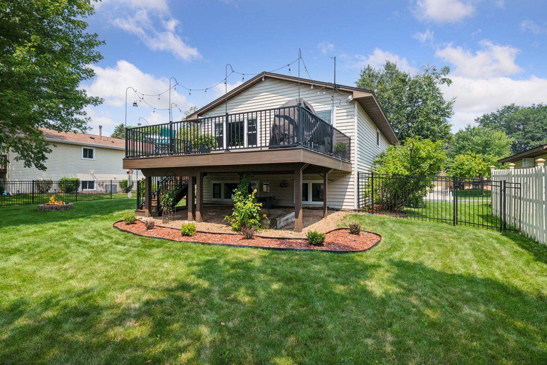 7417 W 100th Street