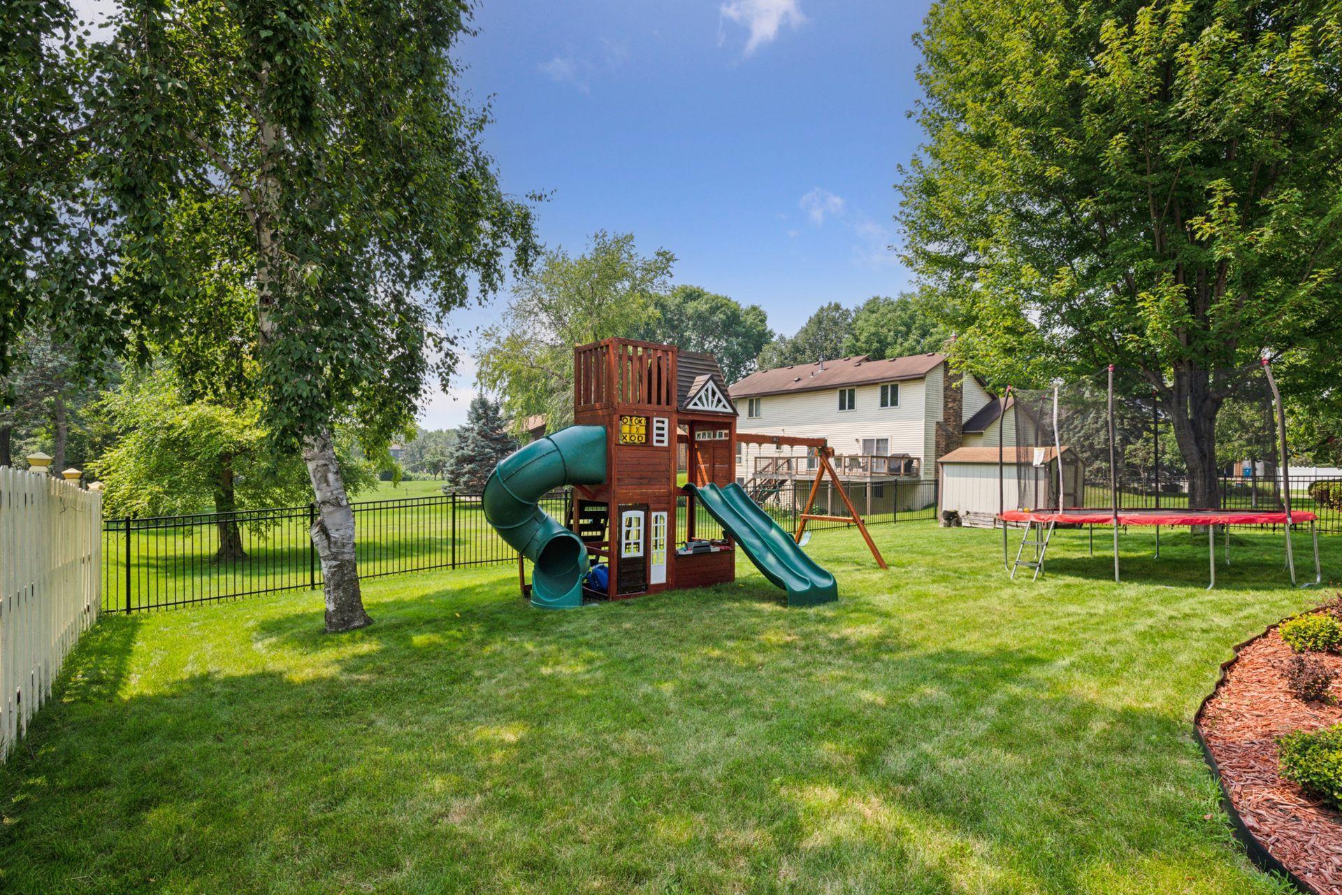 7417 W 100th Street