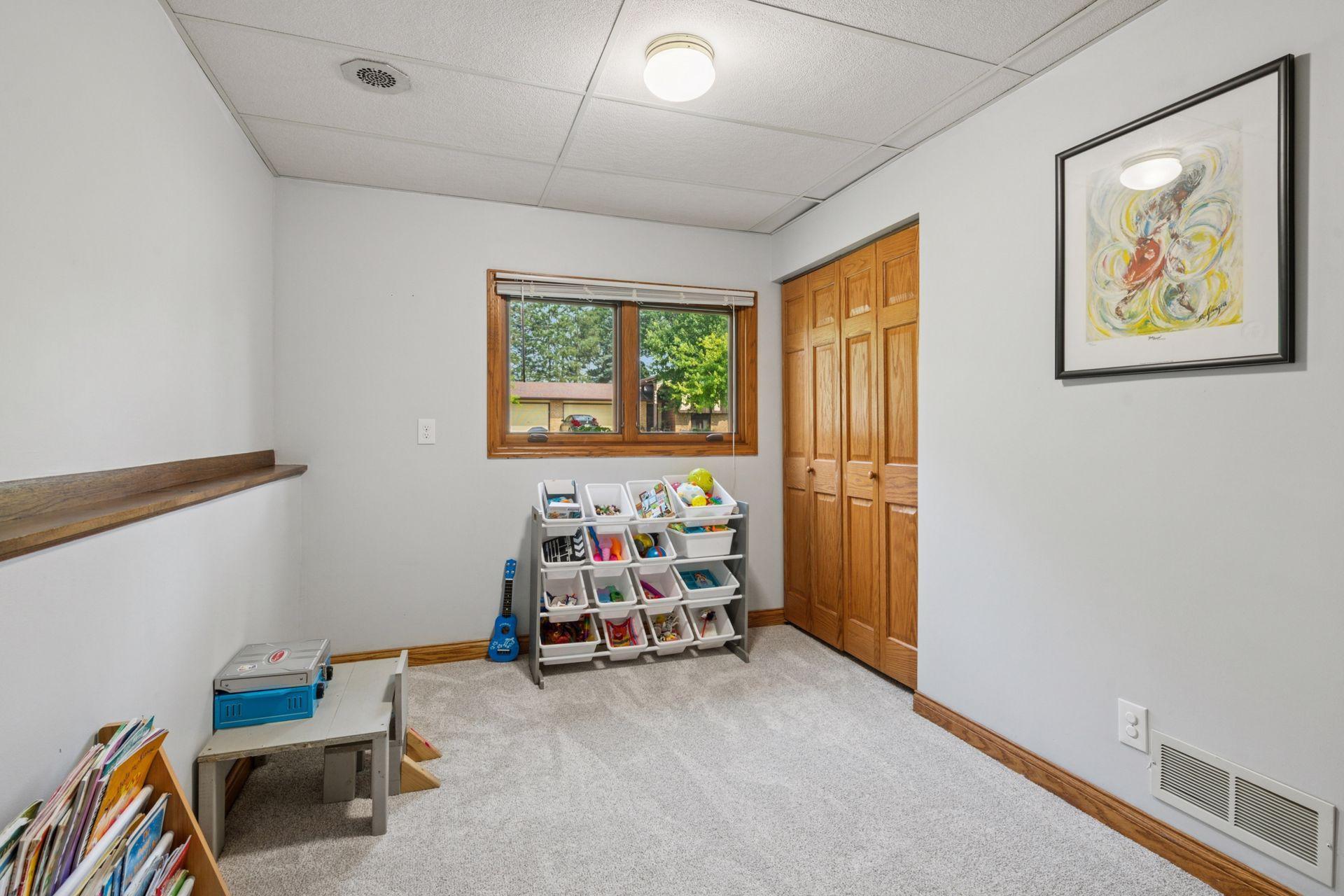 7417 W 100th Street