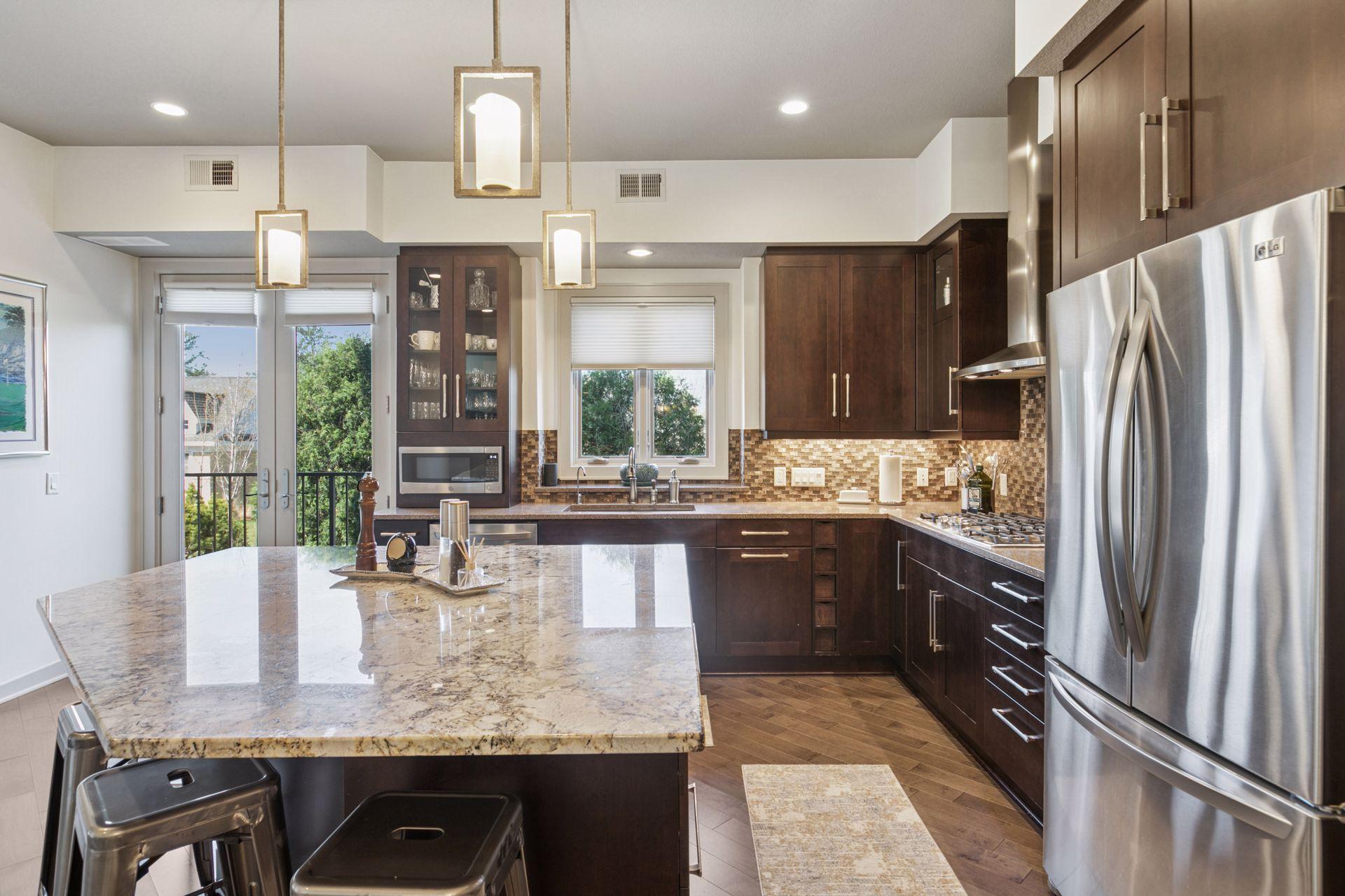 555 Oak Ridge Place Unit: 150