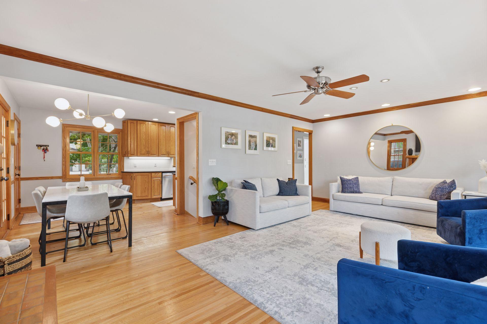 1709 Baywood Lane Unit: 204