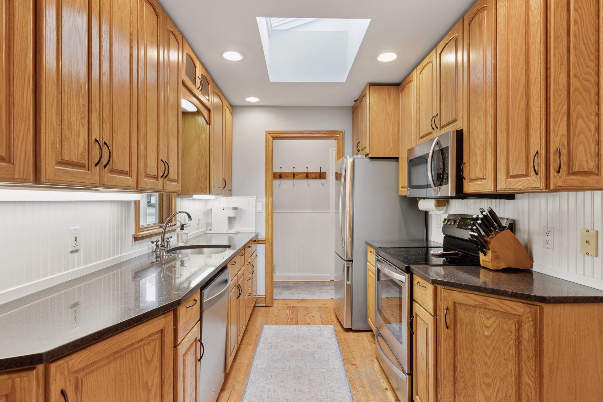 1709 Baywood Lane Unit: 204