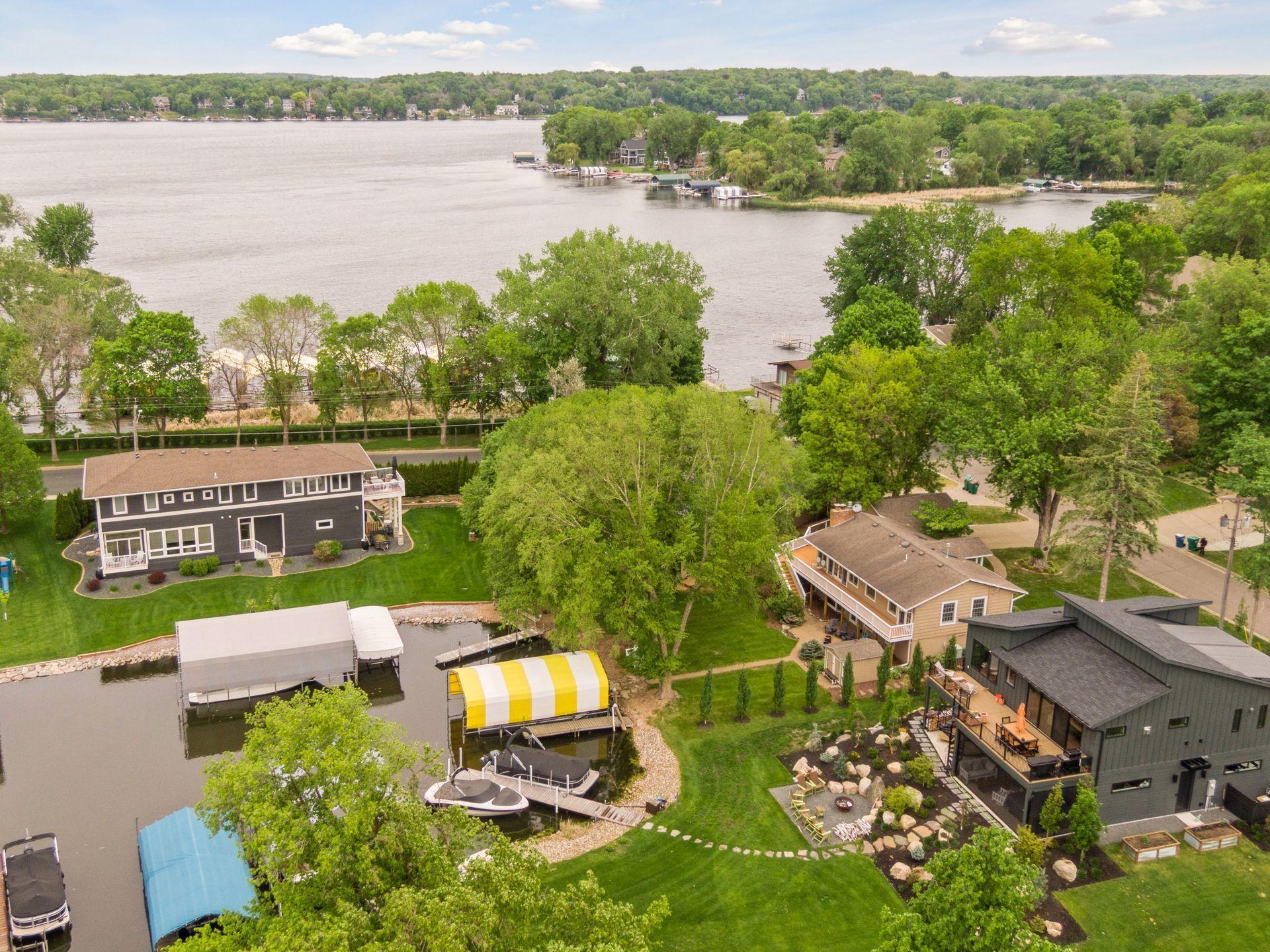 1709 Baywood Lane Unit: 204