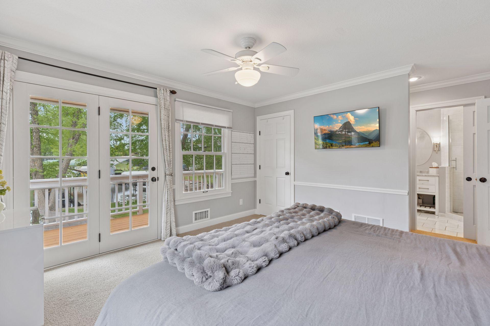 1709 Baywood Lane Unit: 204