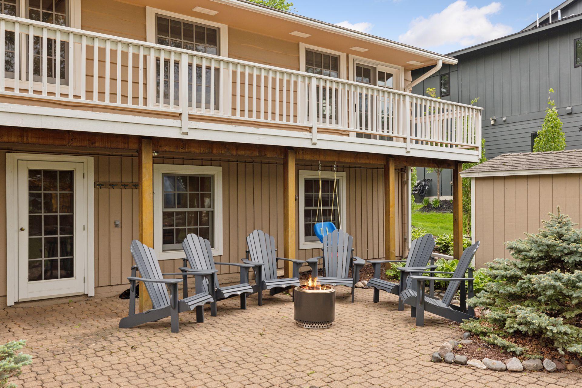 1709 Baywood Lane Unit: 204