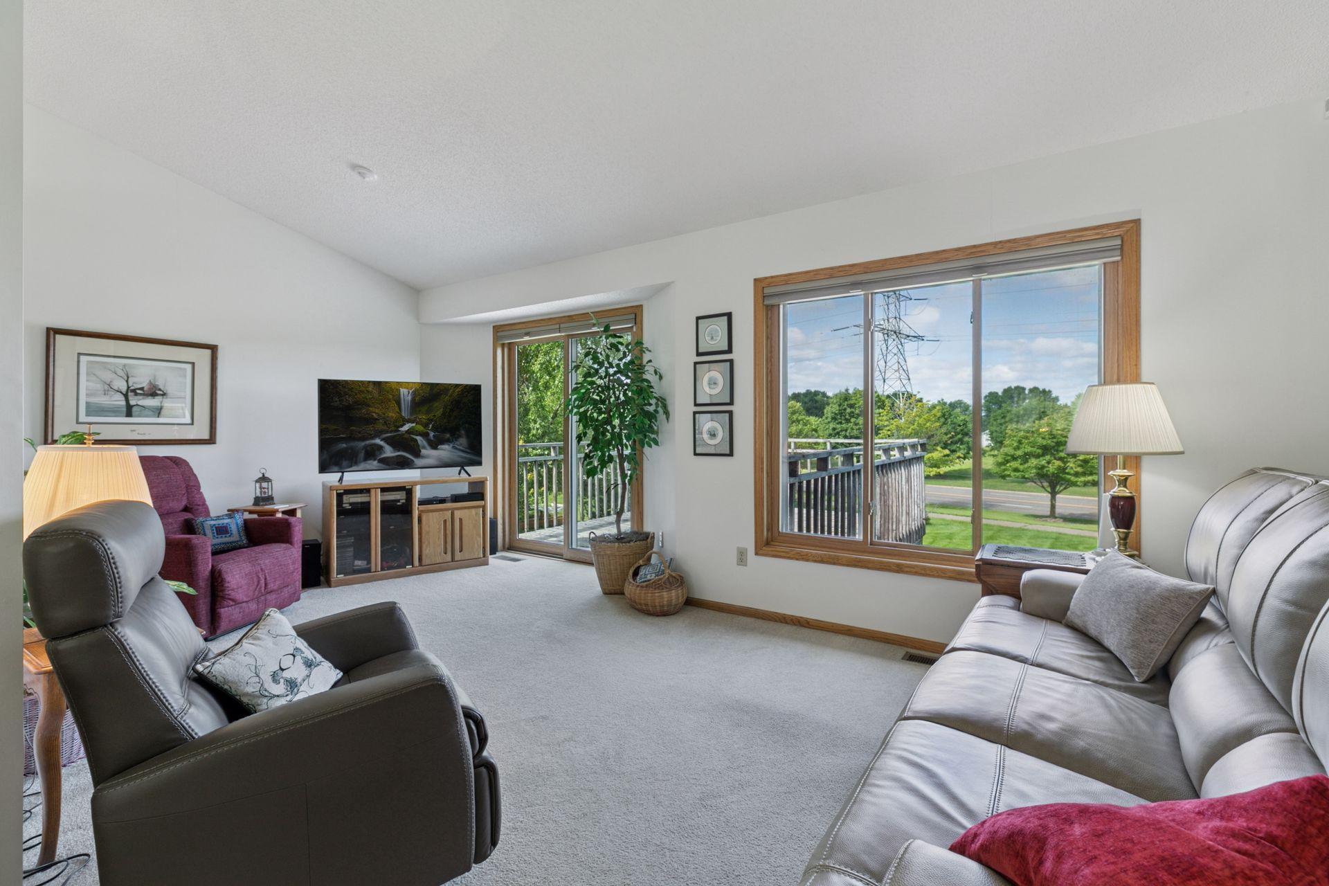 9491 Rosewood Lane N