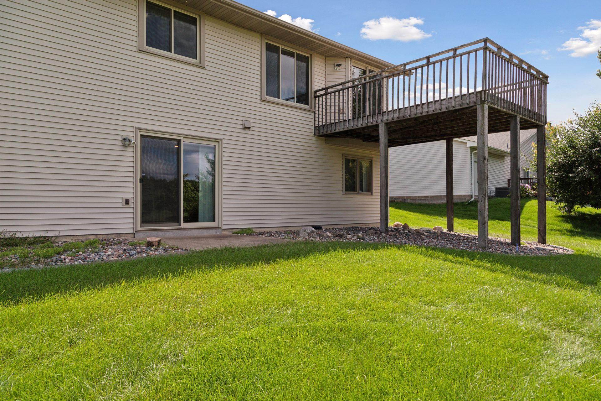 9491 Rosewood Lane N