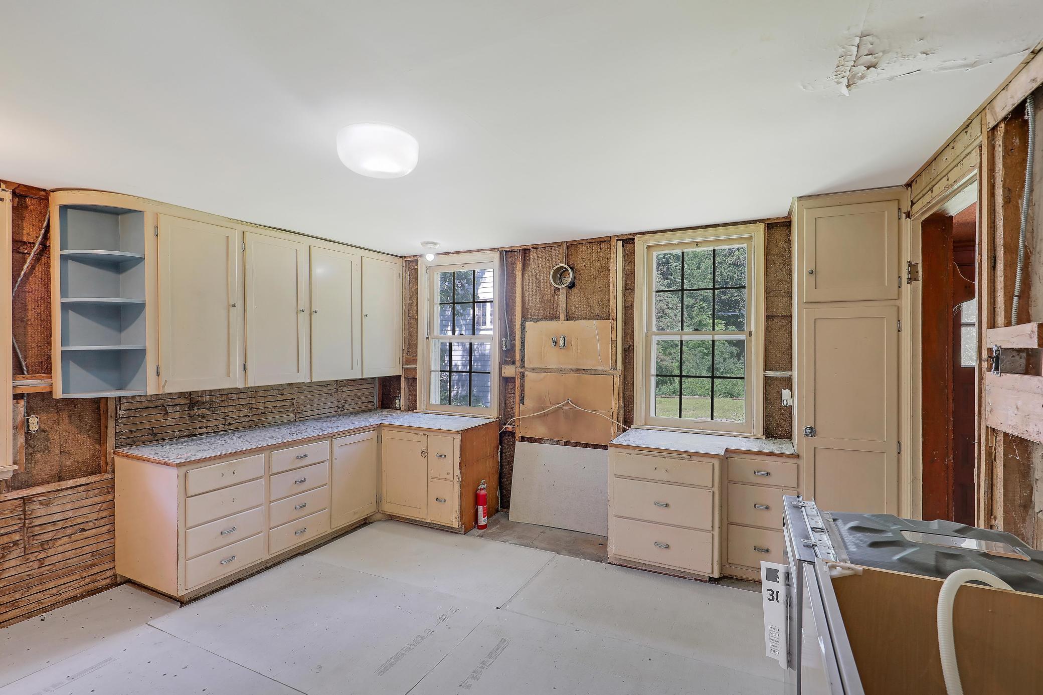 5340 Bartlett Boulevard