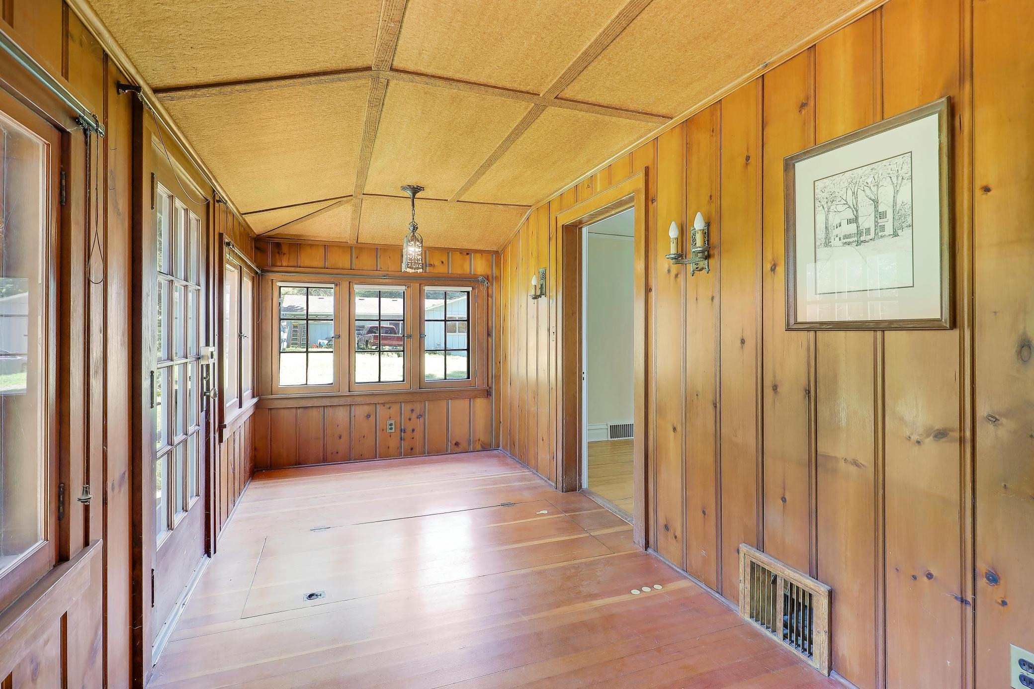 5340 Bartlett Boulevard