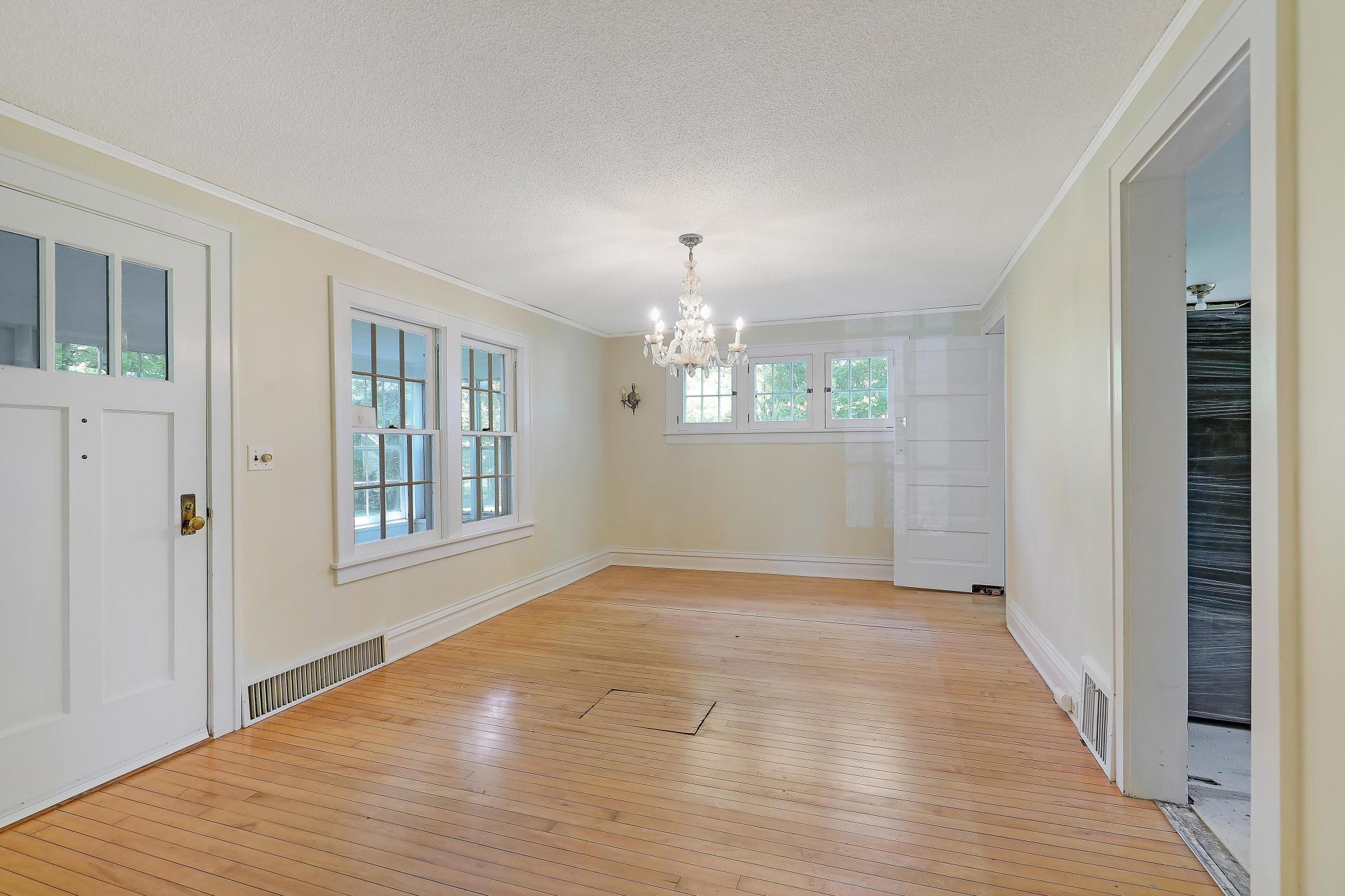 5340 Bartlett Boulevard