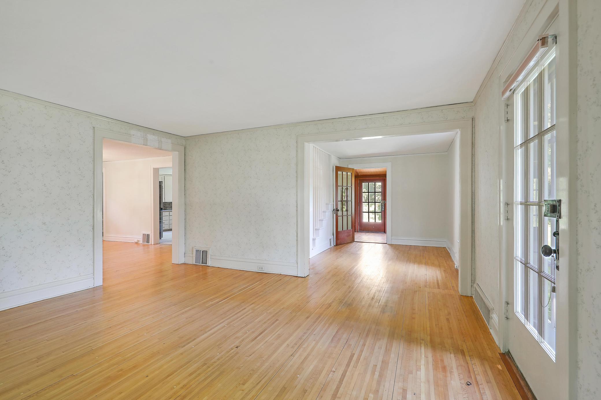 5340 Bartlett Boulevard