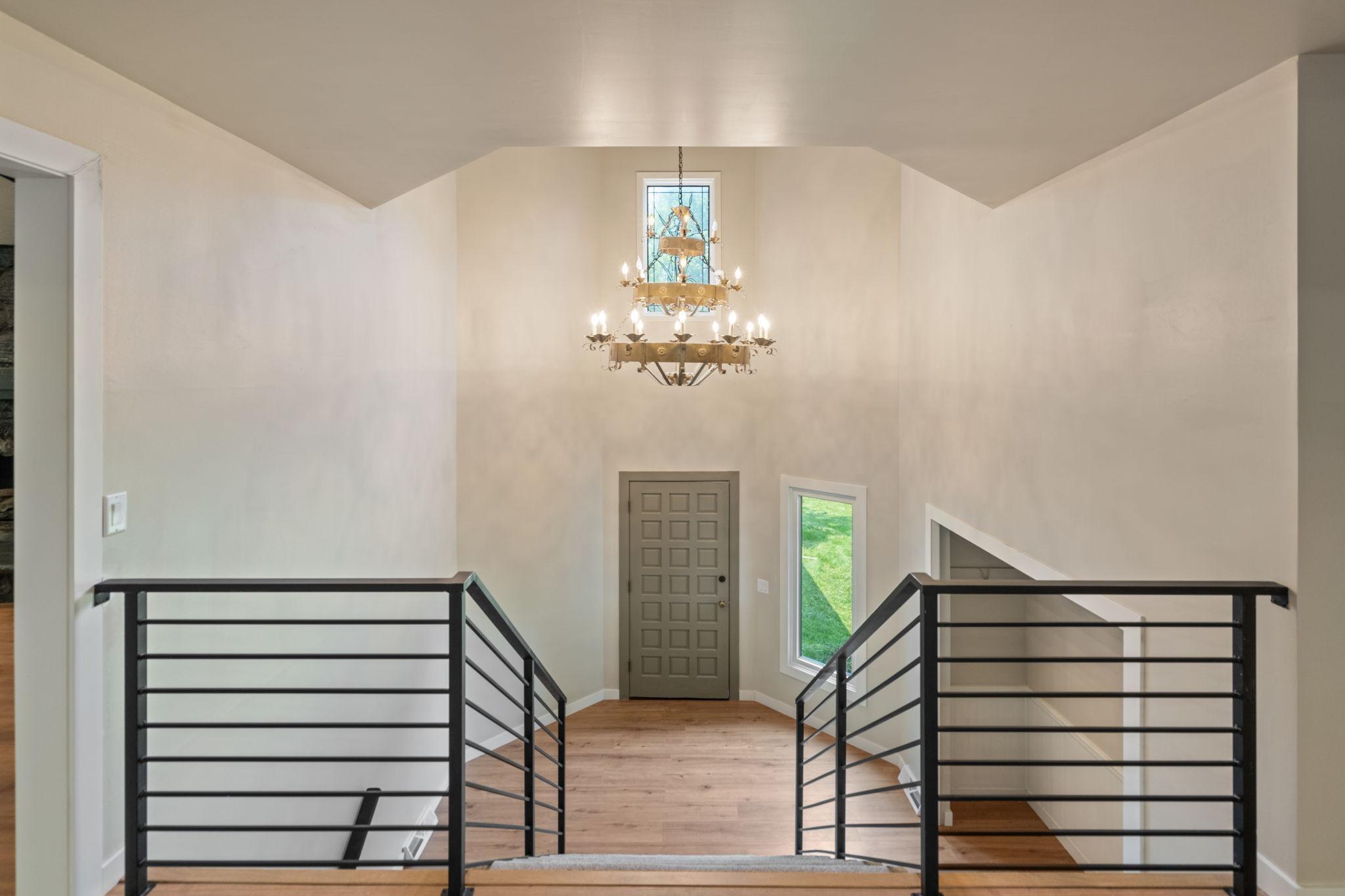 17015 N 30th Avenue N