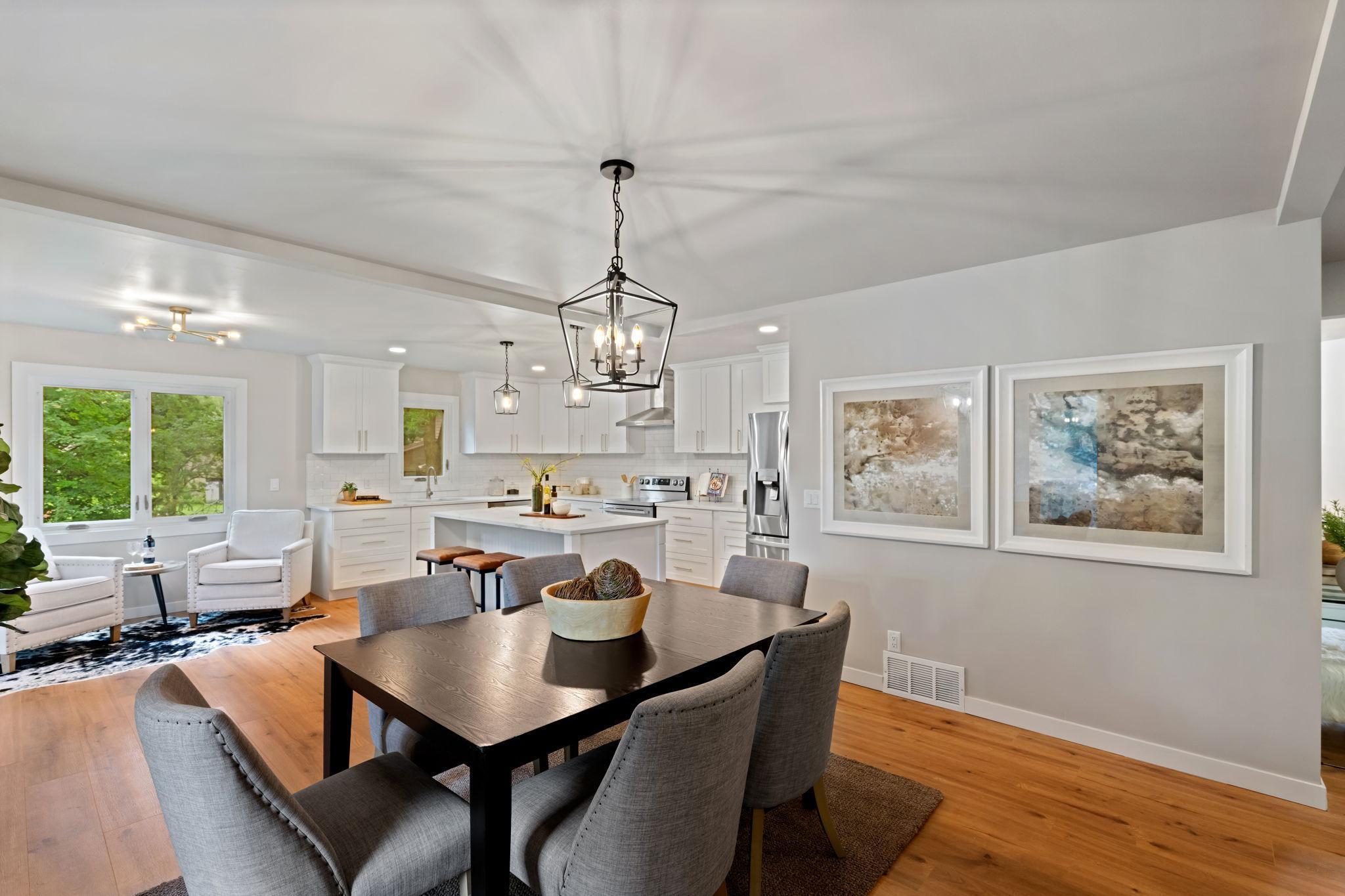 17015 N 30th Avenue N