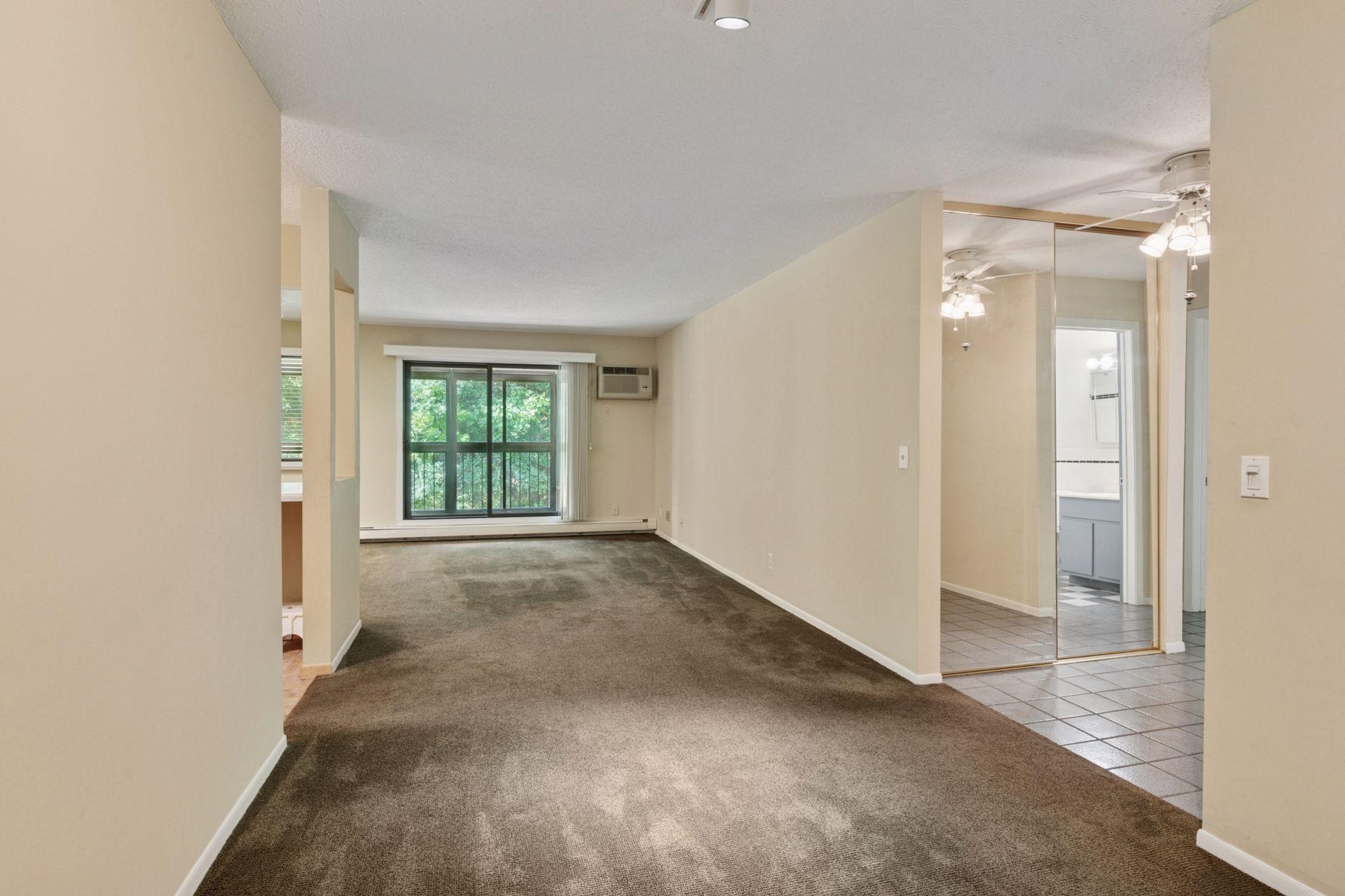 5697 Green Circle Drive Unit: 316