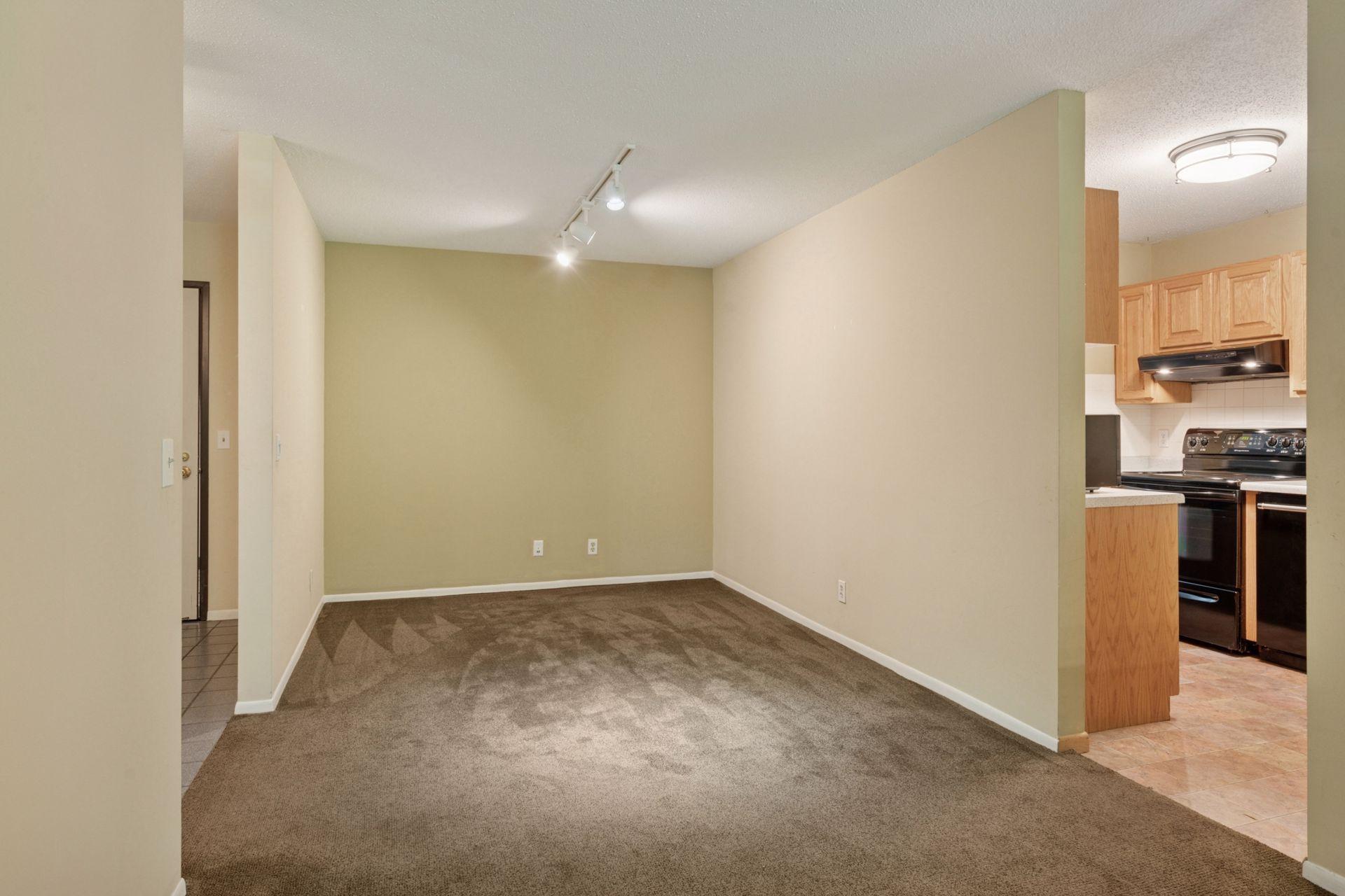 5697 Green Circle Drive Unit: 316