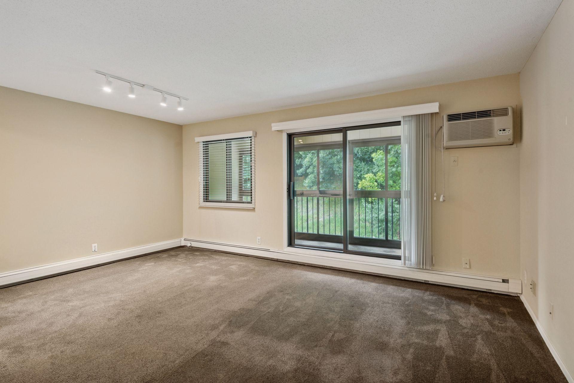 5697 Green Circle Drive Unit: 316