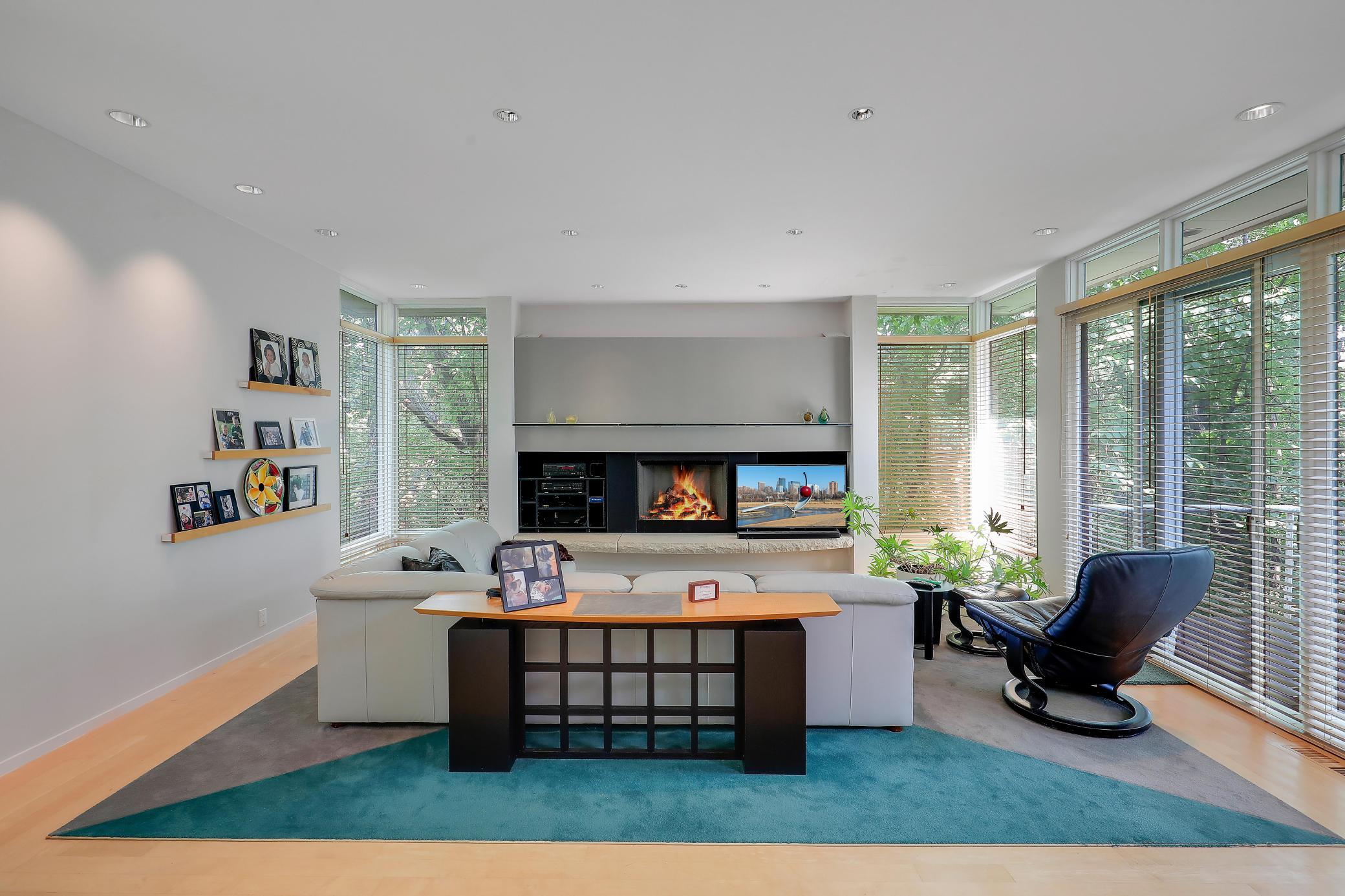 18804 Kingswood Terrace