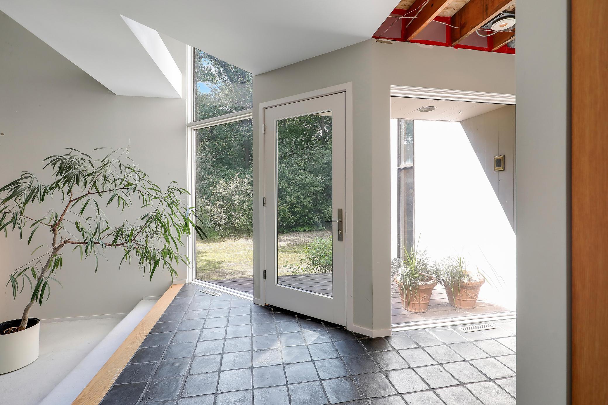 18804 Kingswood Terrace