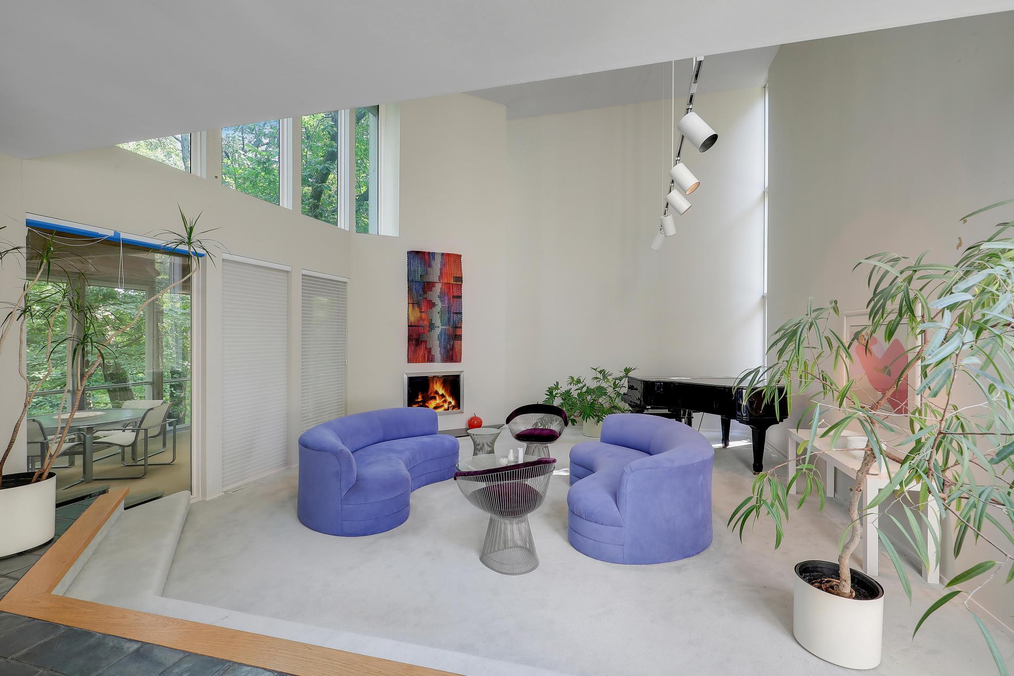 18804 Kingswood Terrace