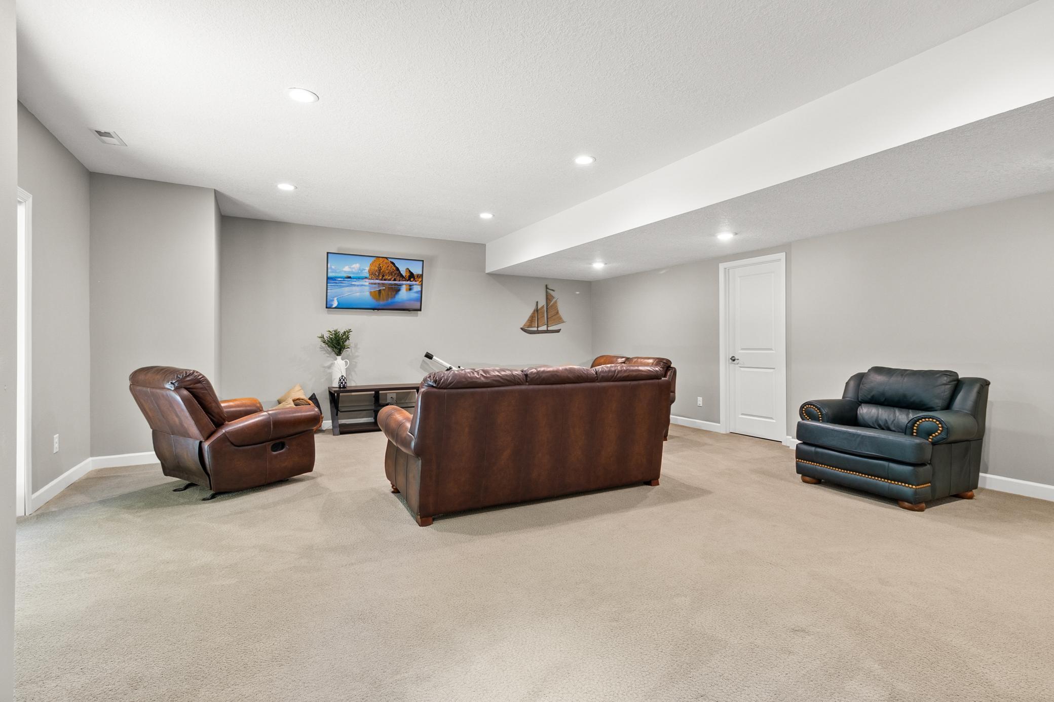 4947 Grandview Avenue