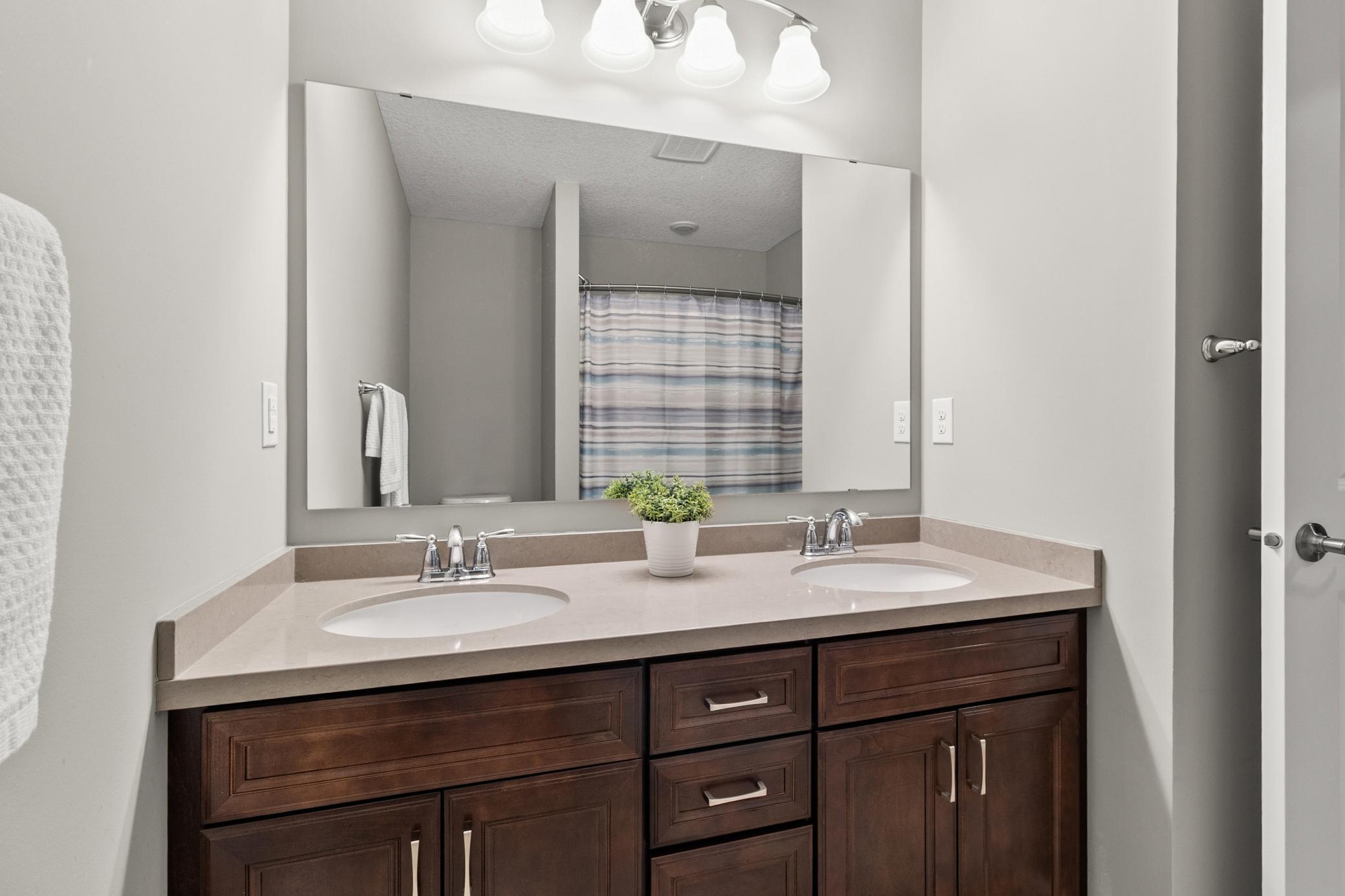 4947 Grandview Avenue