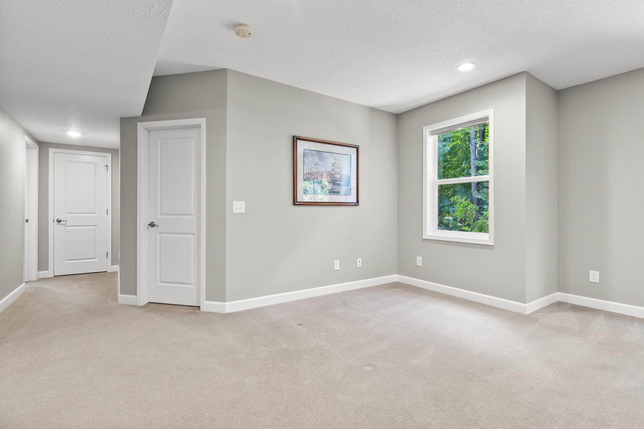 4947 Grandview Avenue