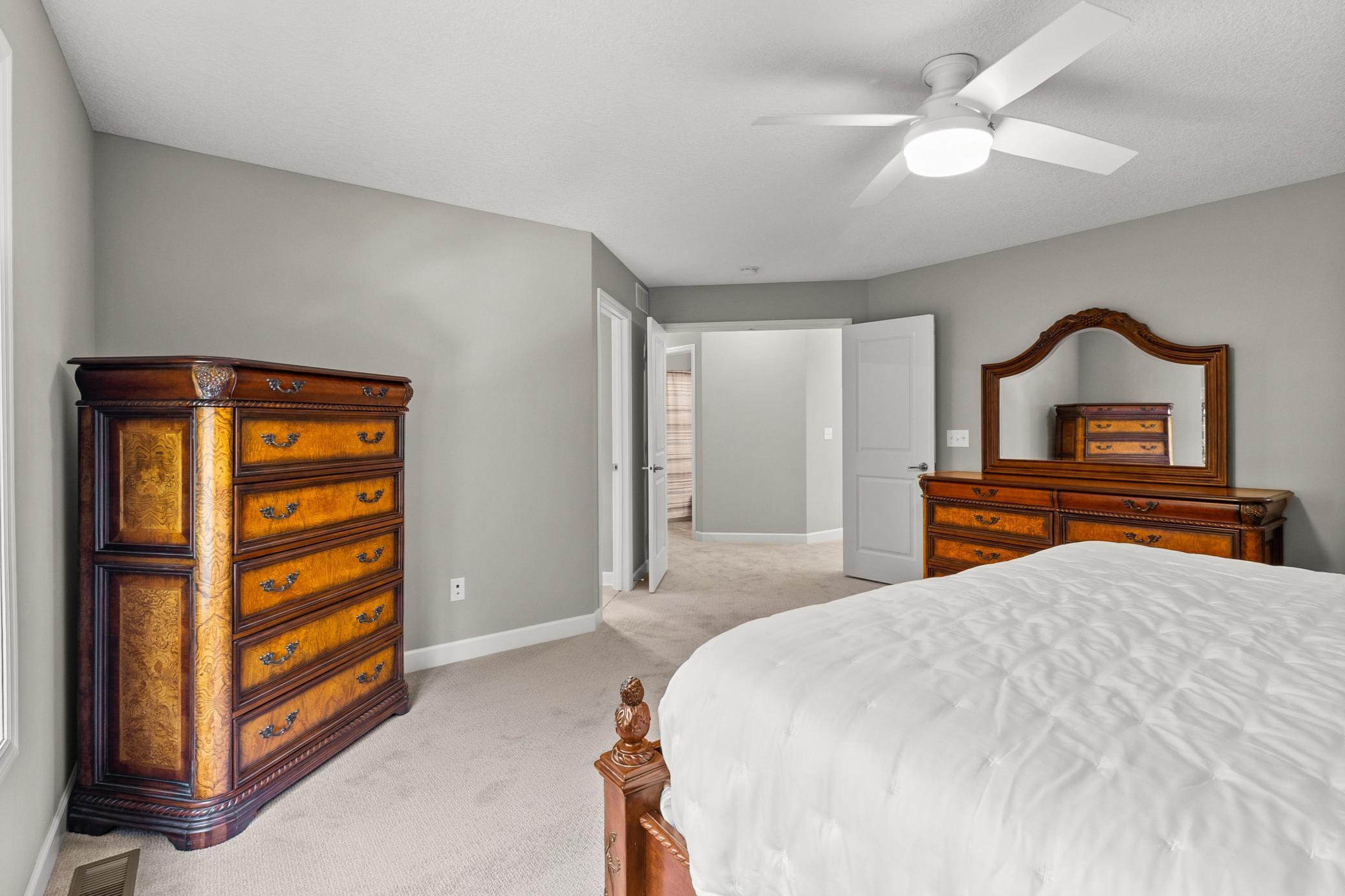 4947 Grandview Avenue