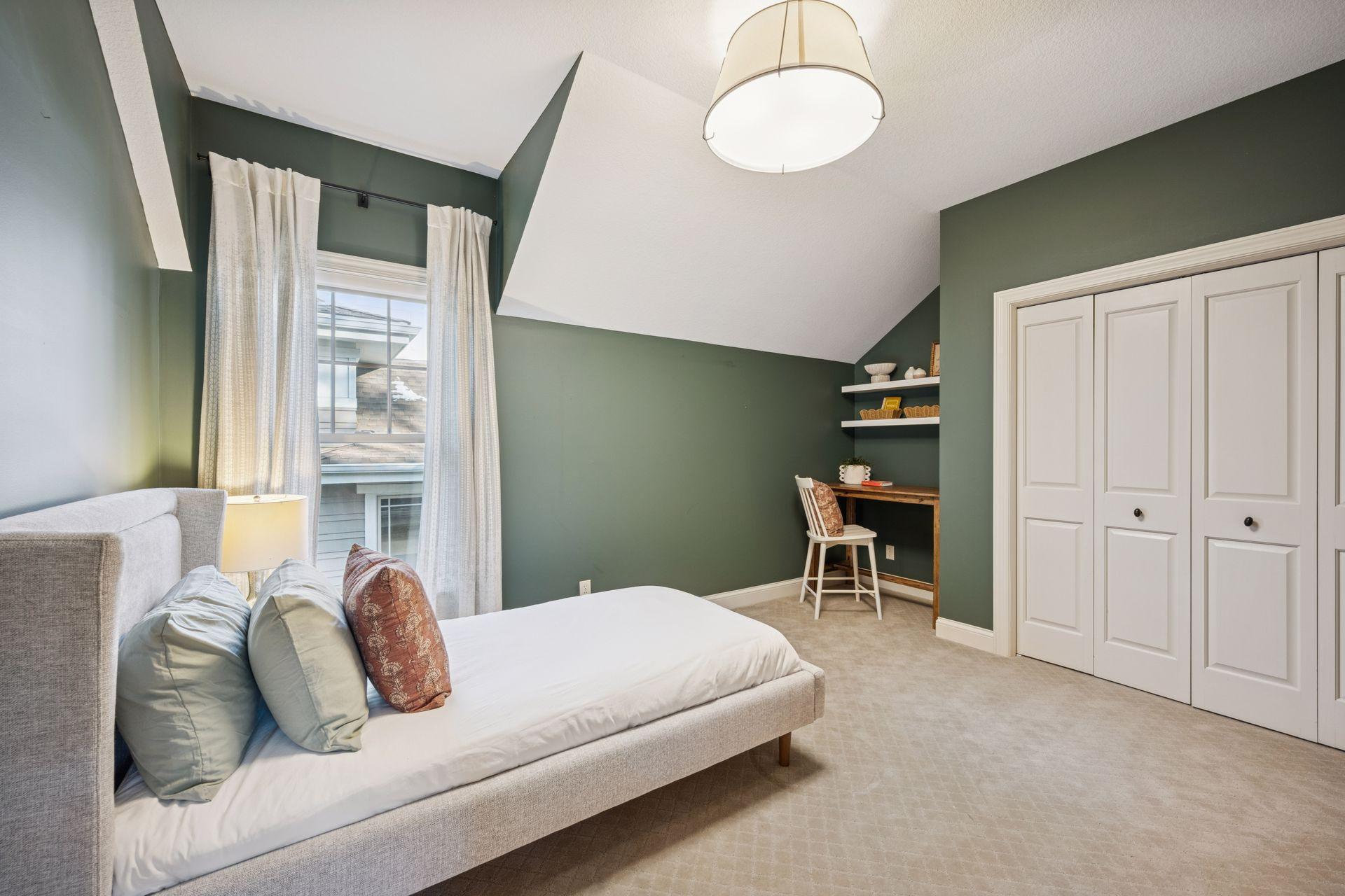 5321 Halifax Avenue S