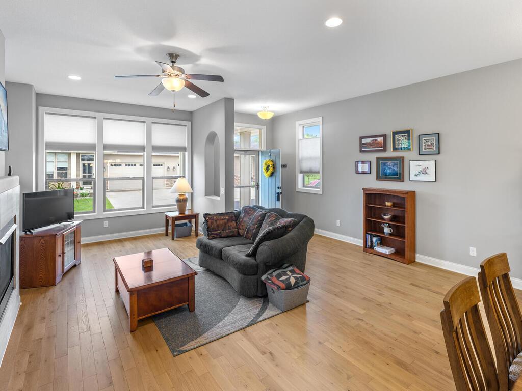 1128 Willowbrook Circle