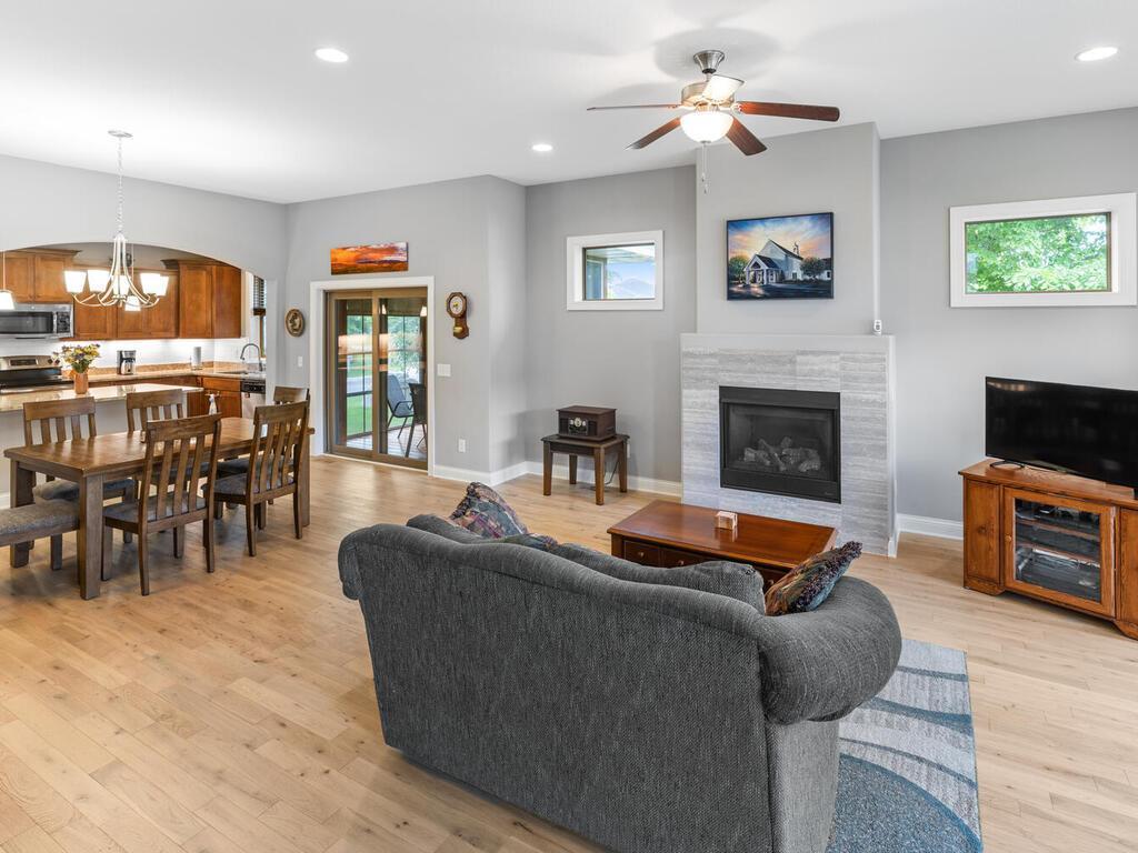 1128 Willowbrook Circle