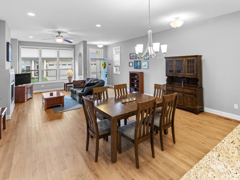 1128 Willowbrook Circle