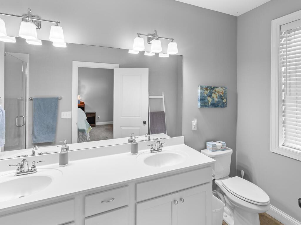 1128 Willowbrook Circle