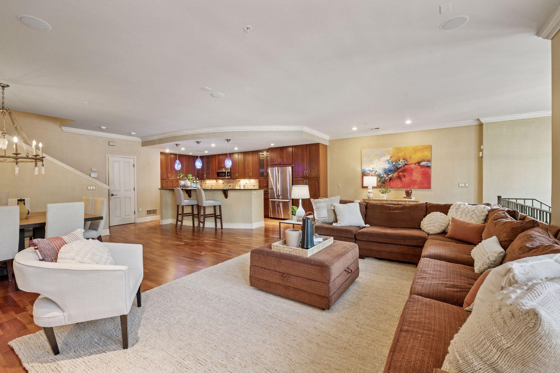 503 S 10th Street