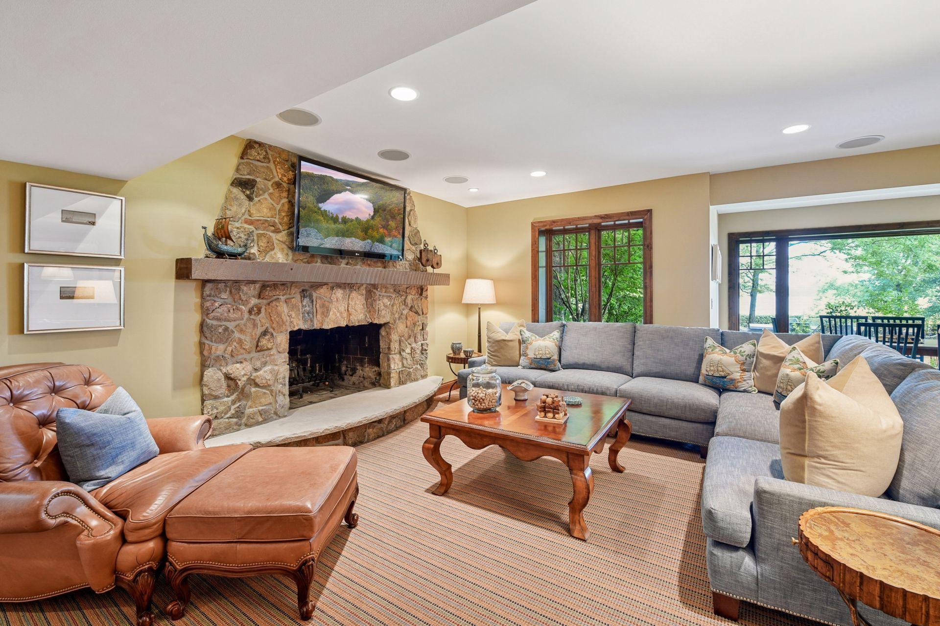 4115 Lotus Drive