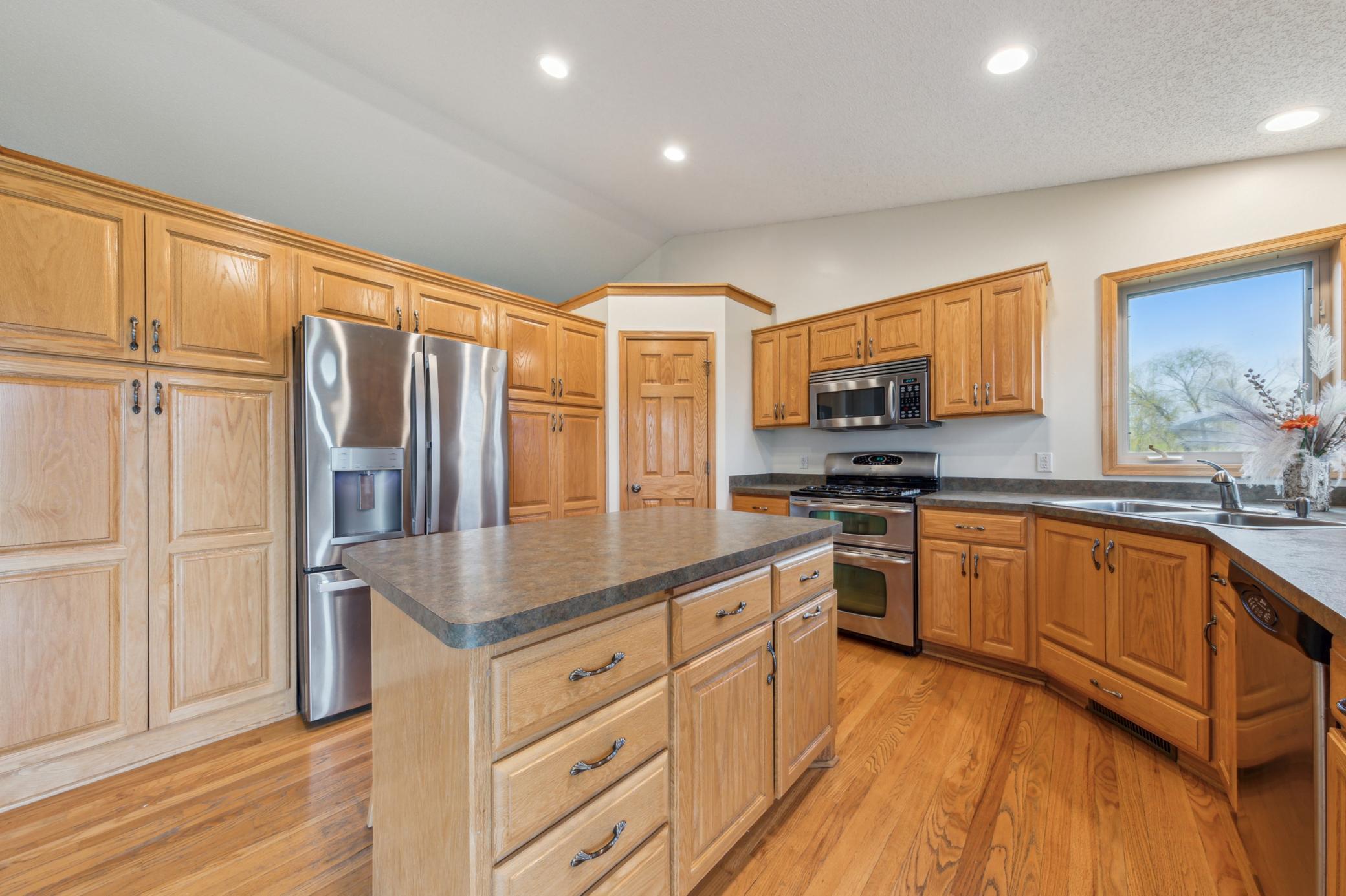 22184 Iman Street NW