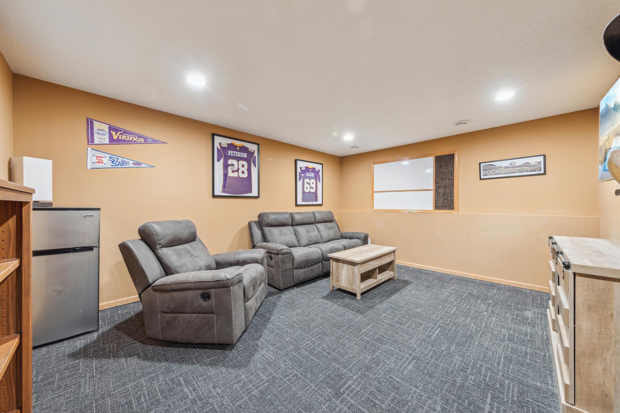 22184 Iman Street NW