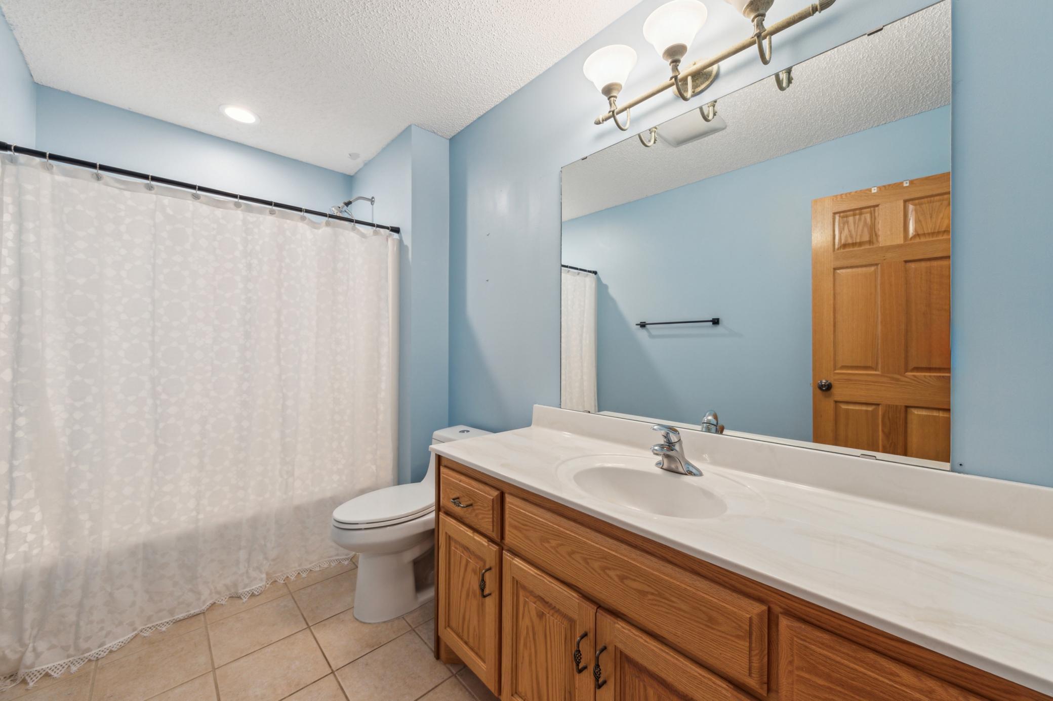 22184 Iman Street NW