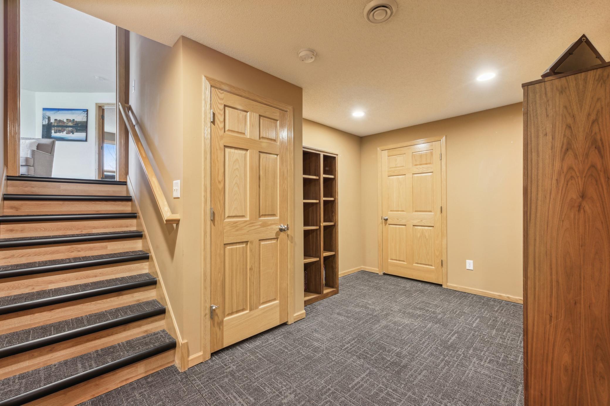 22184 Iman Street NW