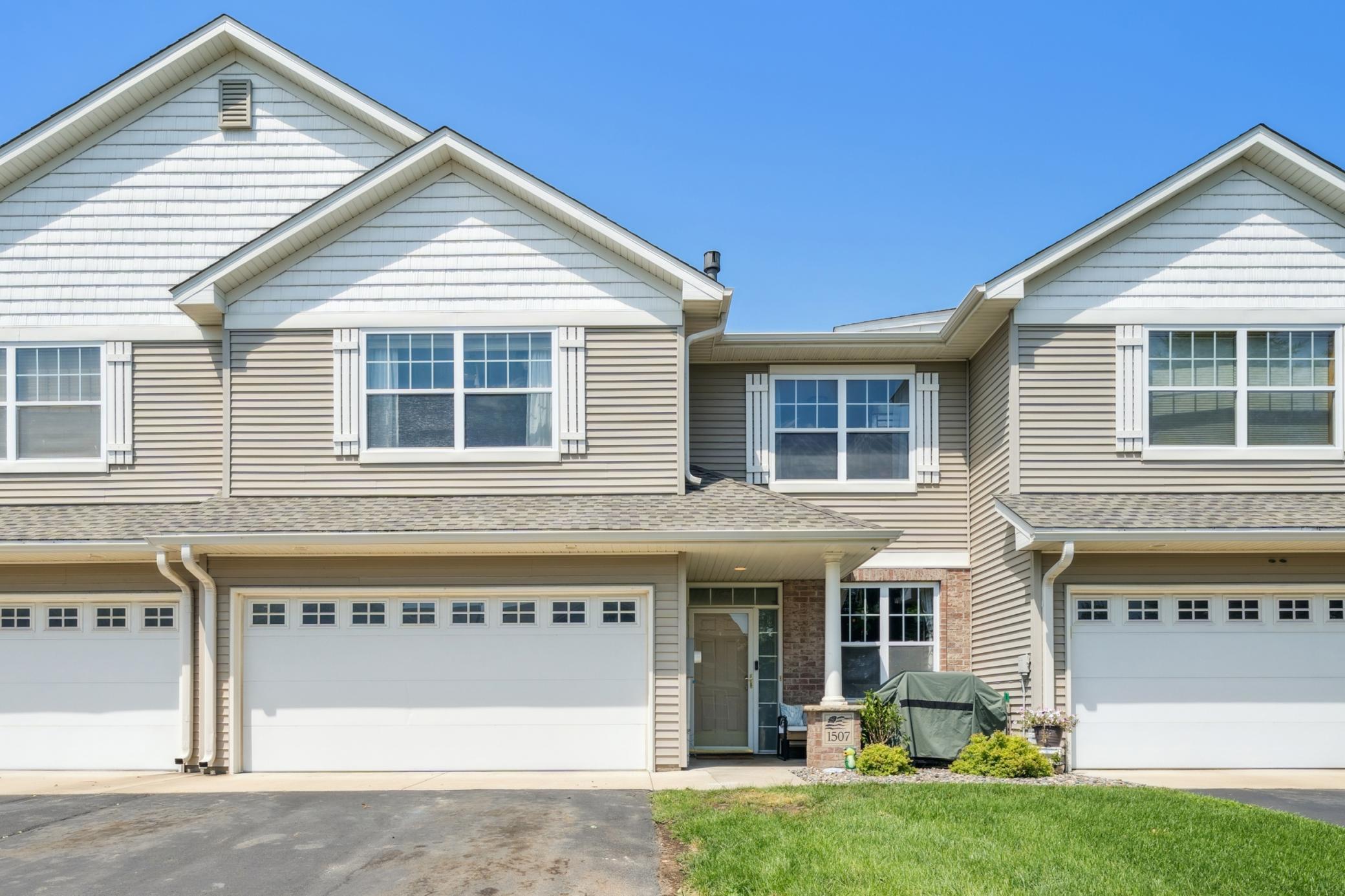 1507 Independence Drive Unit: 807