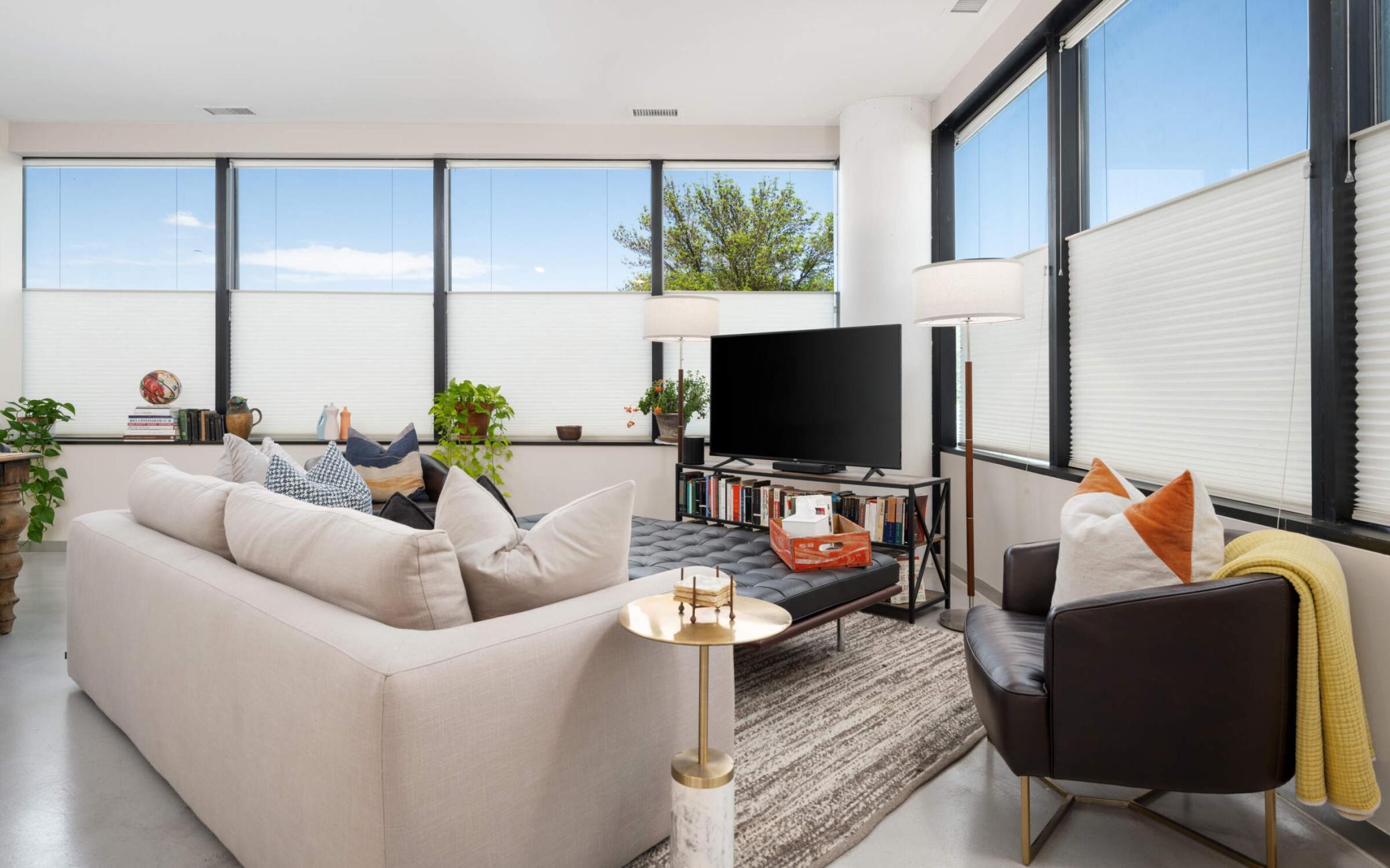 5601 Smetana Drive Unit: 113