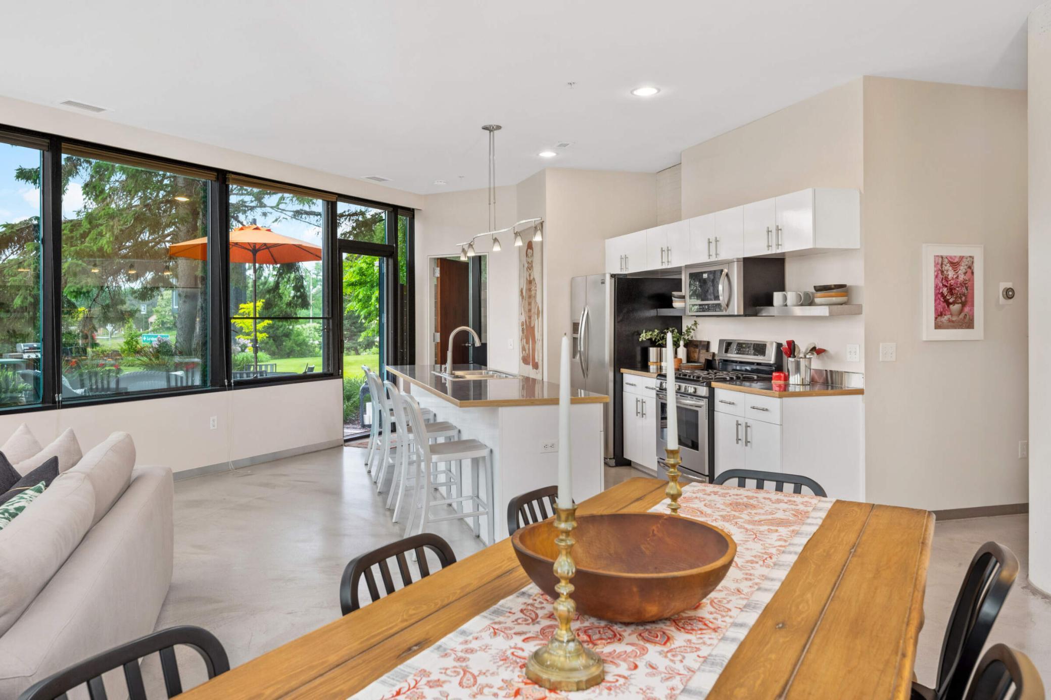 5601 Smetana Drive Unit: 113