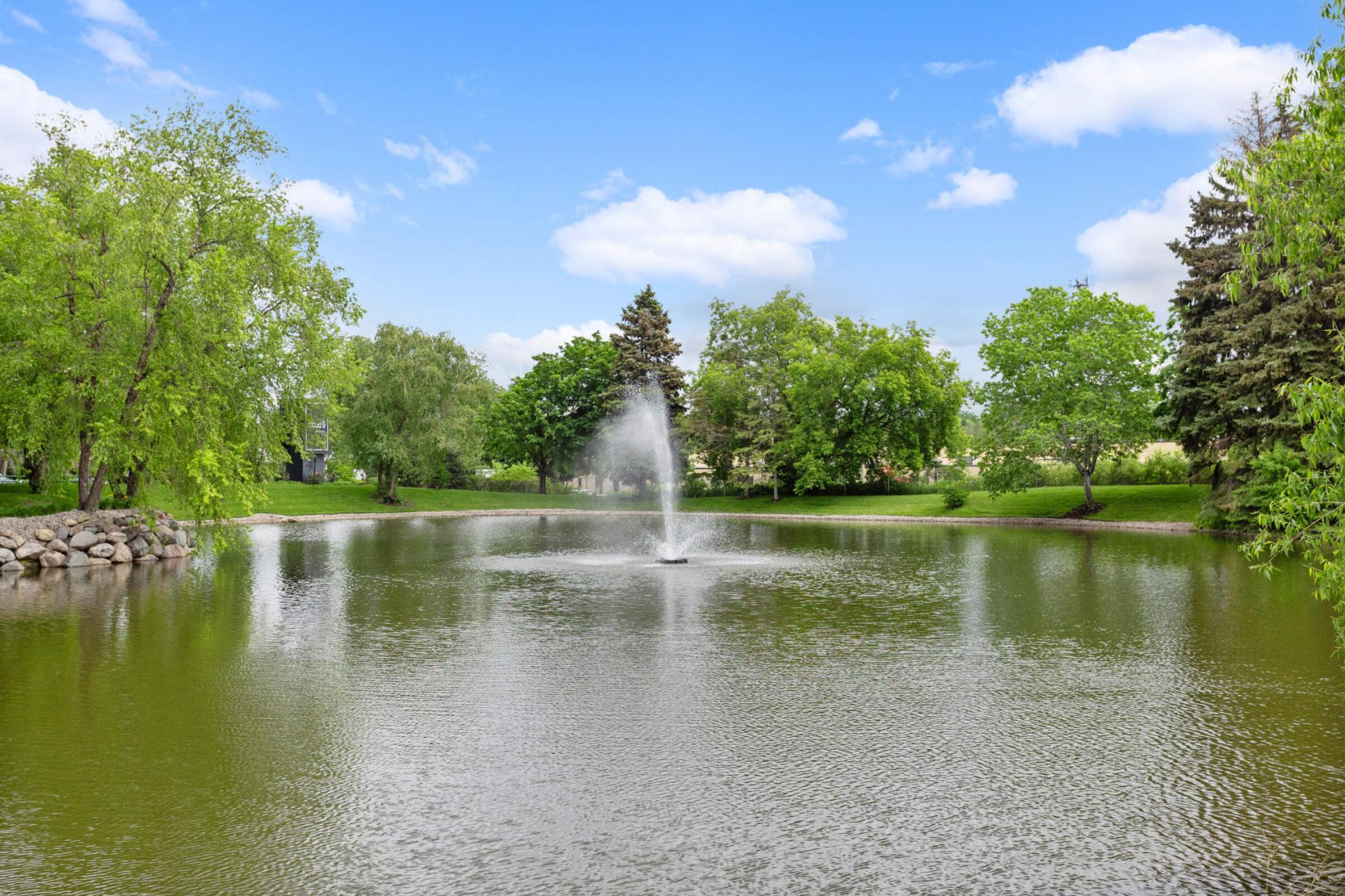 5601 Smetana Drive Unit: 113