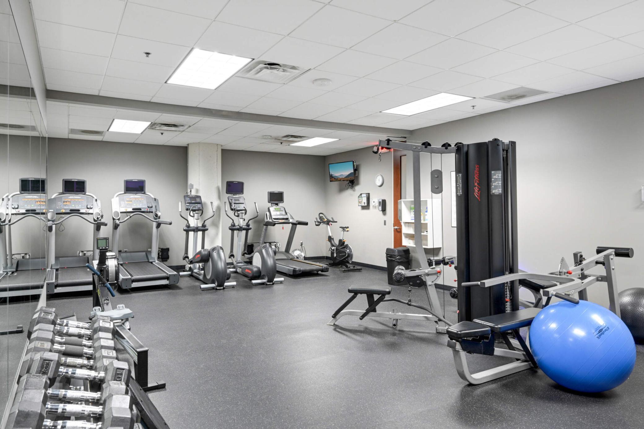 5601 Smetana Drive Unit: 113