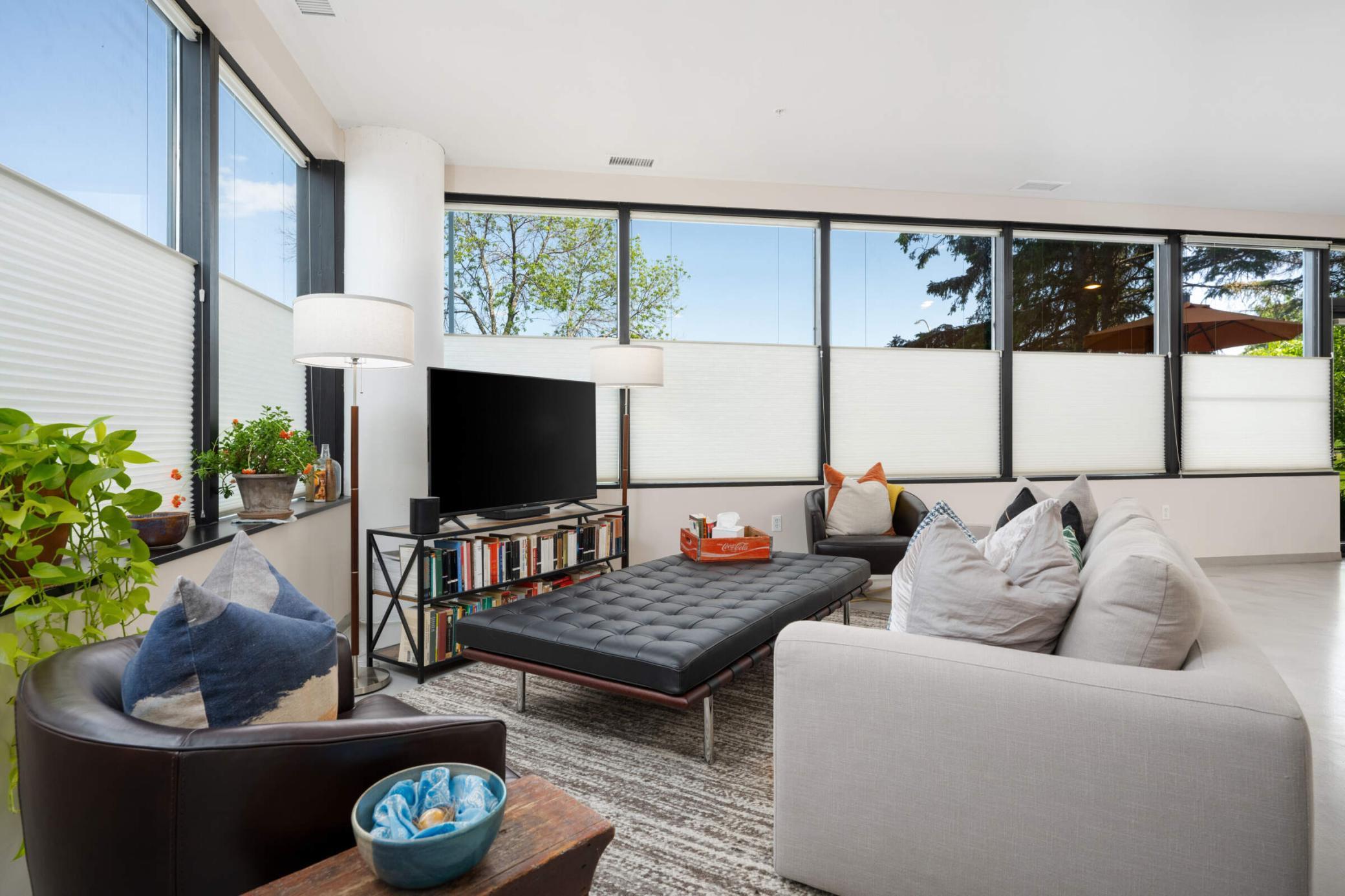 5601 Smetana Drive Unit: 113